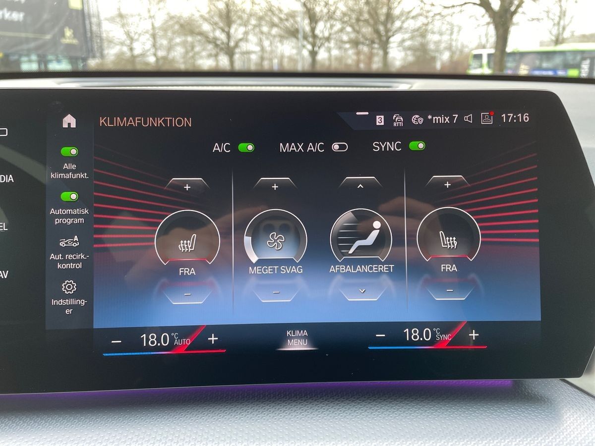 Billede af BMW iX1 xDrive30 EL M-Sport 4x4 313HK 5d Aut.