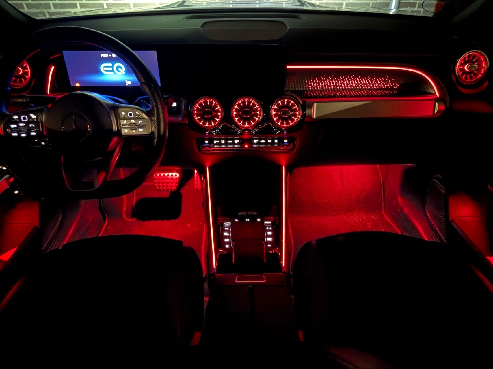 Billede af Mercedes-Benz EQB 250 EL AMG Line 7 sæder 190HK 5d Aut.