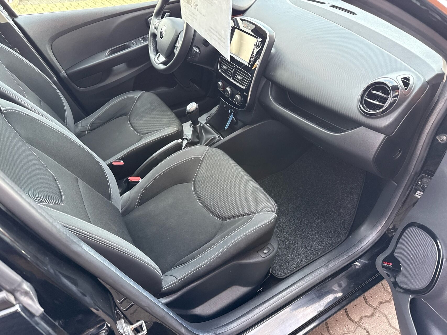 Billede af Renault Clio Sport Tourer 0,9 Energy TCe Zen 90HK Stc
