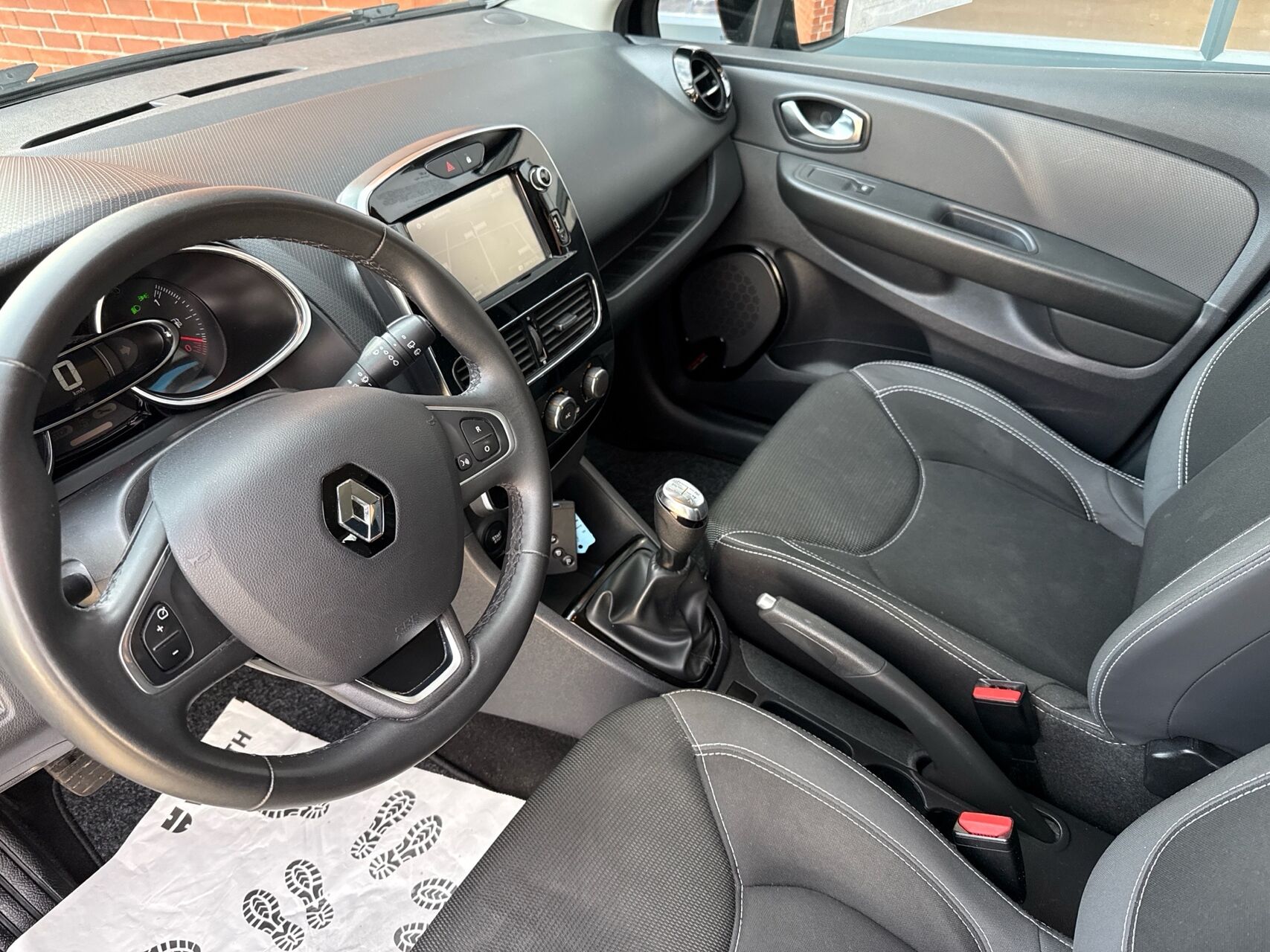 Billede af Renault Clio Sport Tourer 0,9 Energy TCe Zen 90HK Stc
