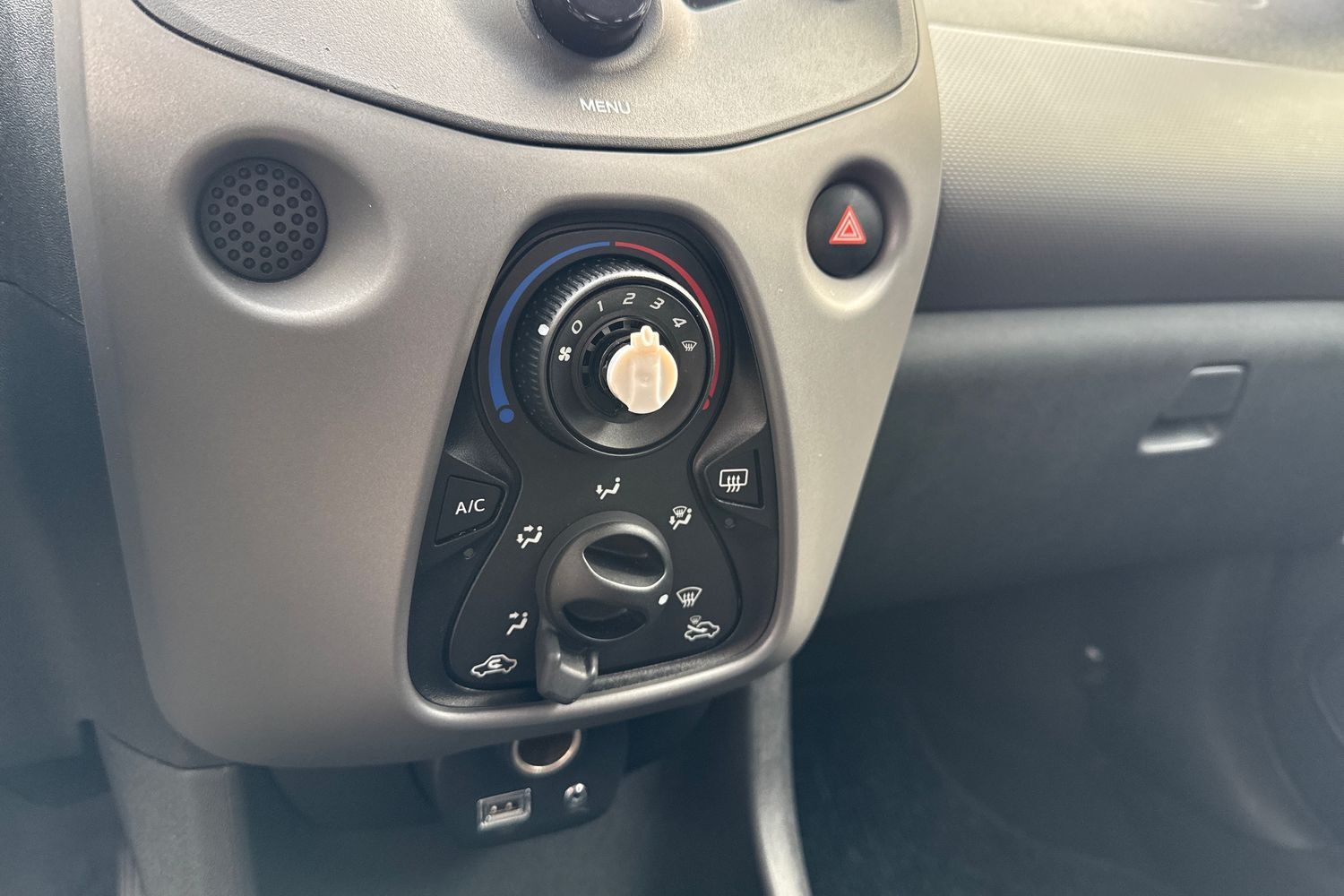 Billede af Peugeot 108 1,0 e-Vti Active 72HK 5d