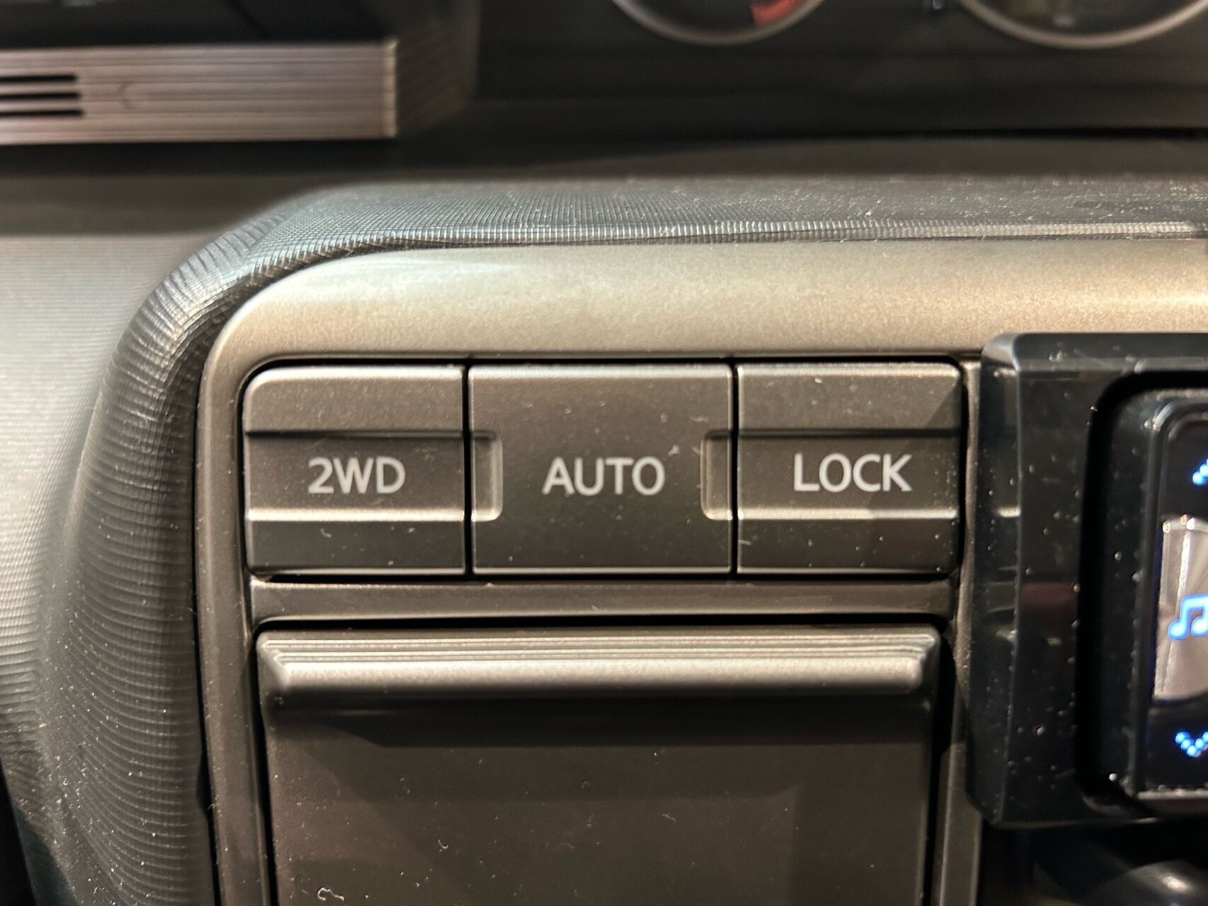 Billede af Nissan X-Trail 2,0 Sport C/C 4x4 140HK Van