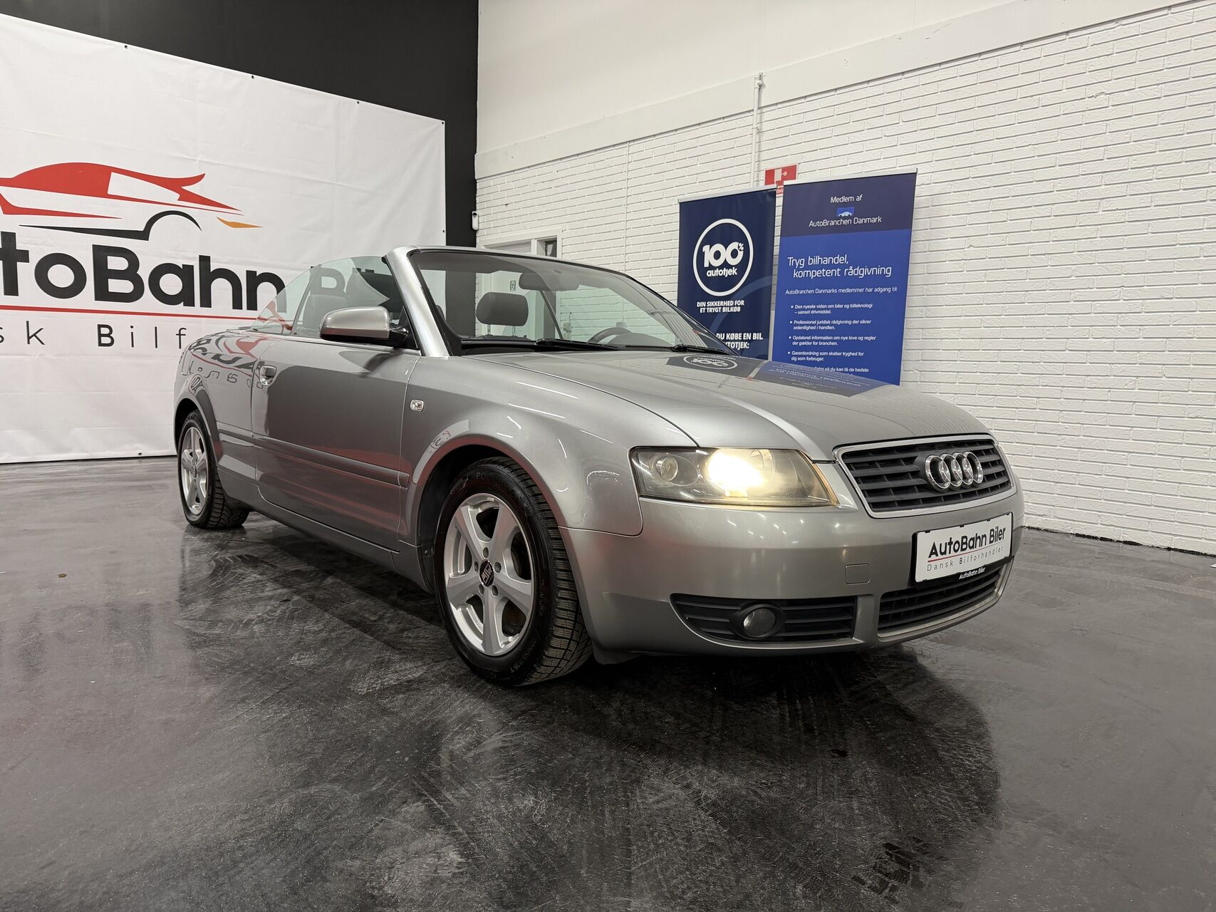 Billede af Audi A4 2,4 V6 170HK Cabr.