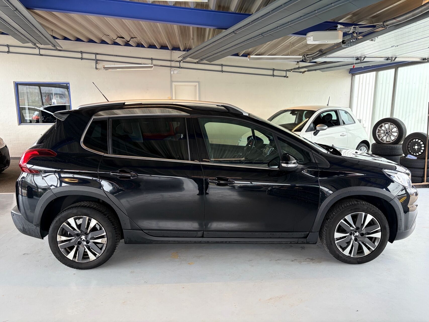 Billede af Peugeot 2008 1,5 BlueHDi Prestige 100HK 5d