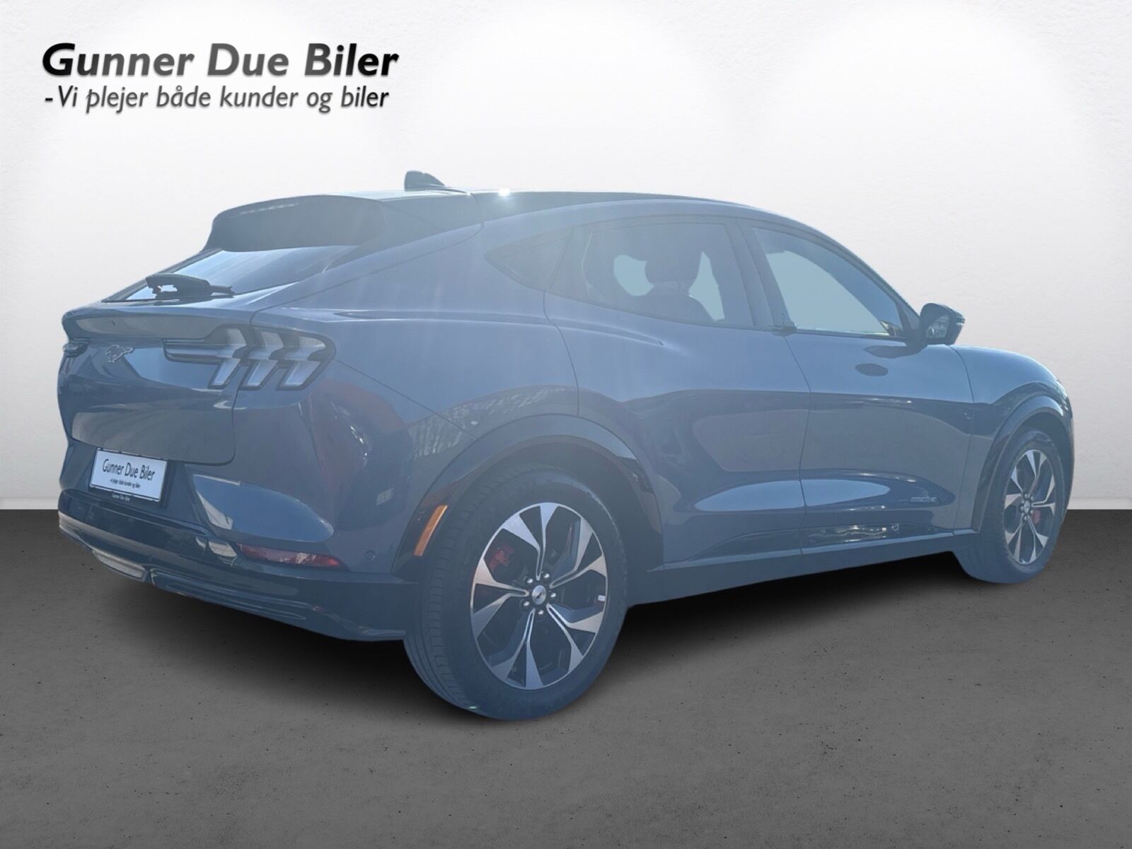 Billede af Ford Mustang Mach-E EL UR Premium 294HK 5d Aut.