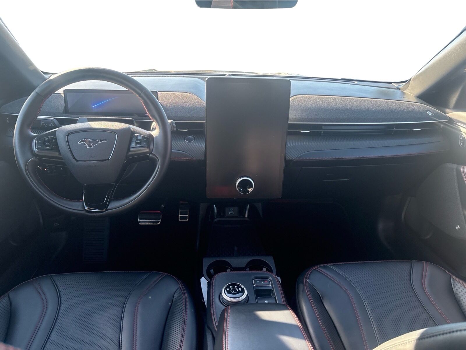 Billede af Ford Mustang Mach-E EL UR Premium 294HK 5d Aut.