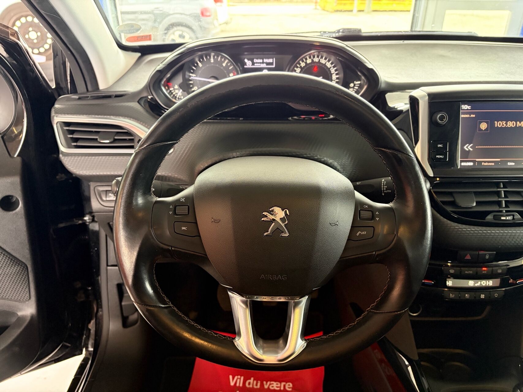 Billede af Peugeot 2008 1,5 BlueHDi Prestige 100HK 5d