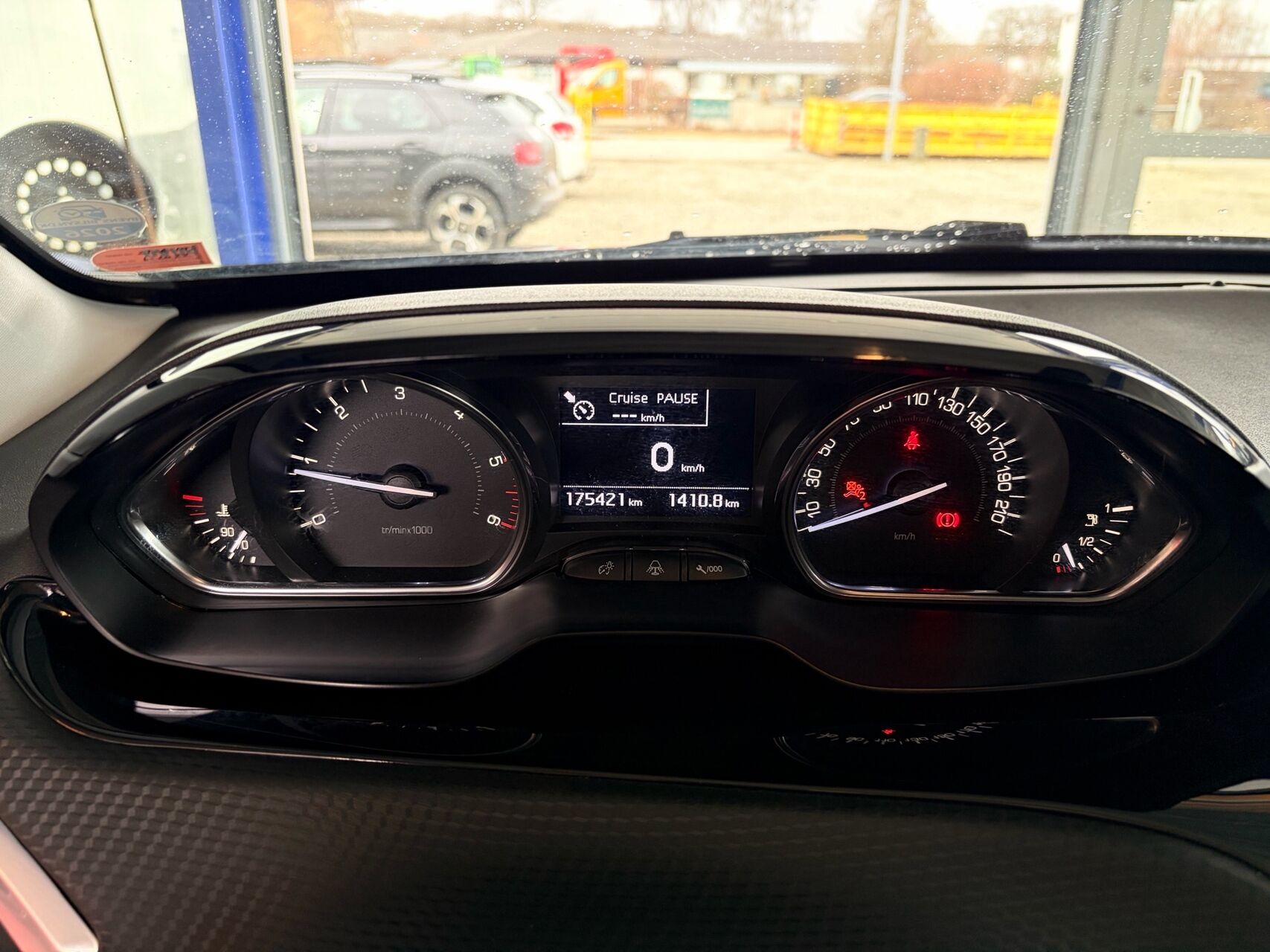 Billede af Peugeot 2008 1,5 BlueHDi Prestige 100HK 5d