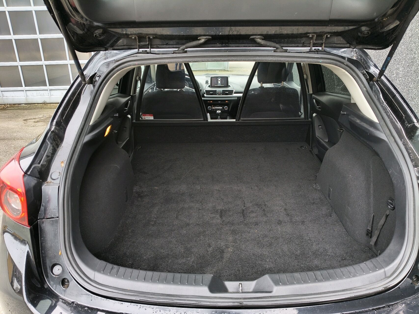 Billede af Mazda 3 2,2 Skyactiv-D Optimum 150HK 5d 6g