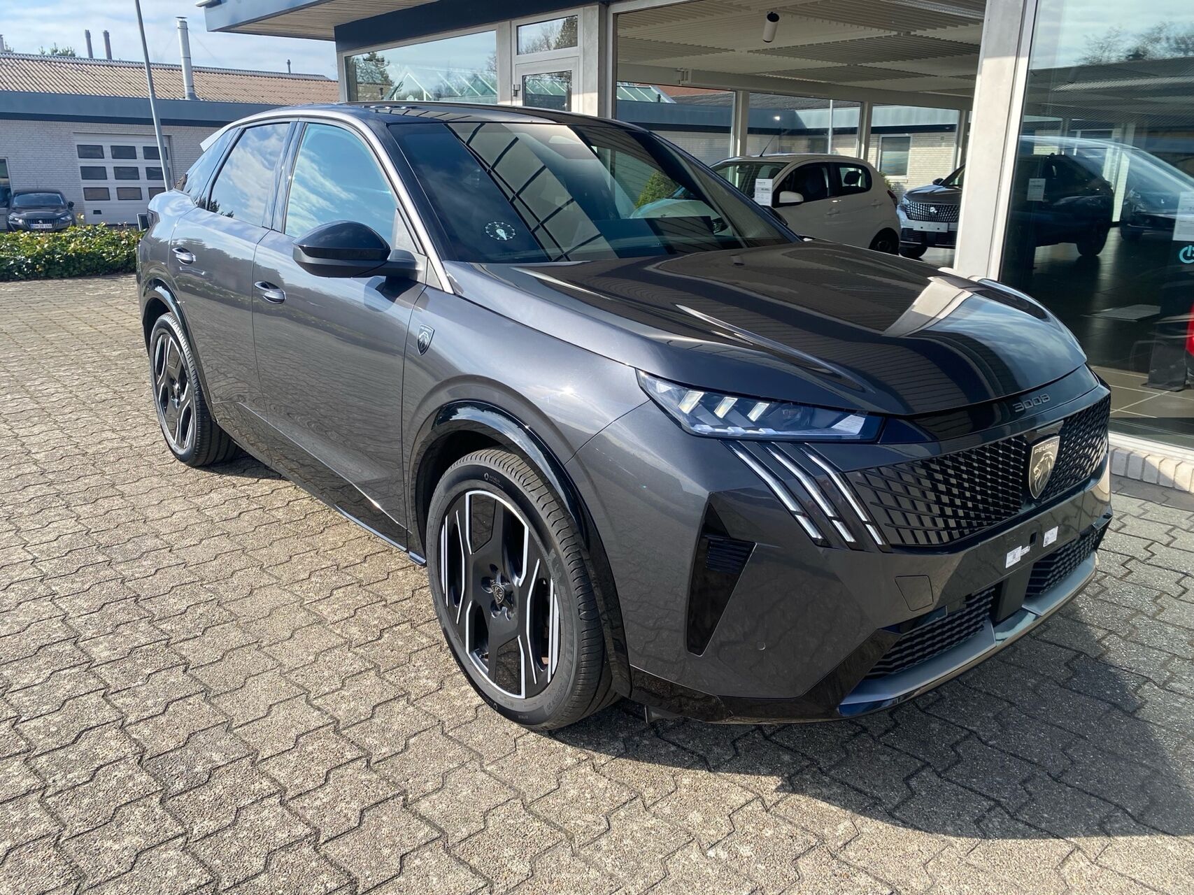 Billede af Peugeot e-3008 EL GT 210HK 5d Aut.