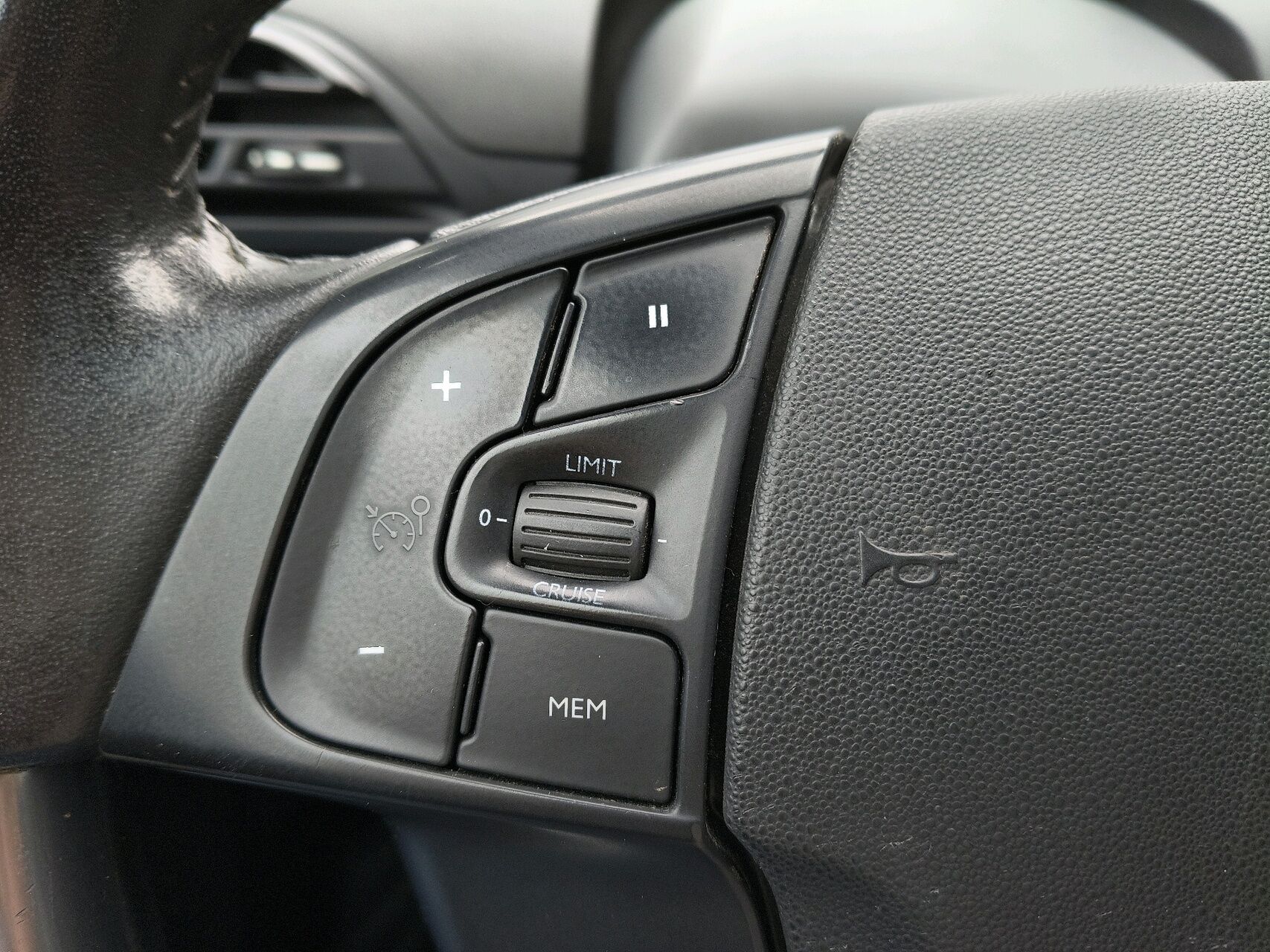 Billede af Citroën C4 SpaceTourer 1,6 Blue HDi Iconic start/stop 120HK