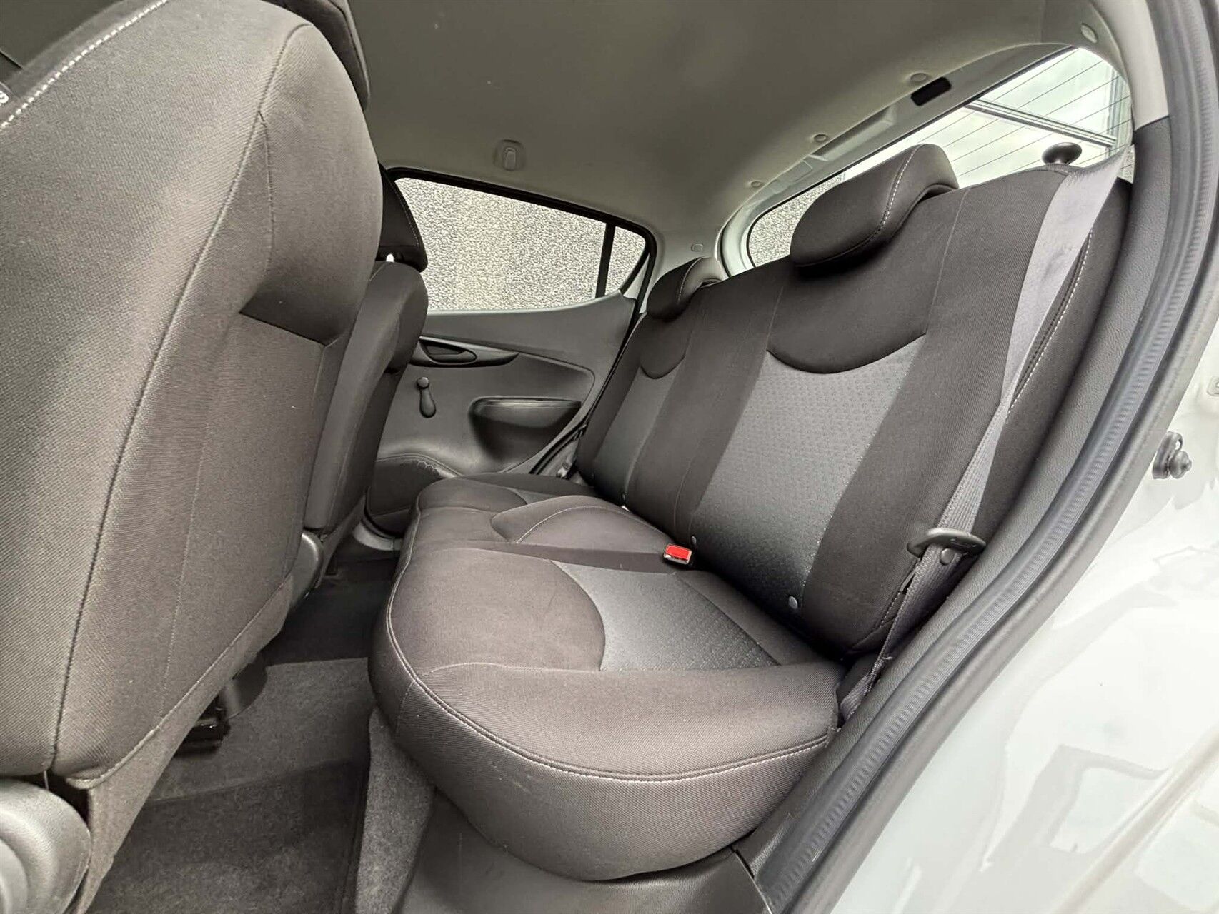 Billede af Opel Karl 1,0 Enjoy Easytronic 75HK 5d Aut.