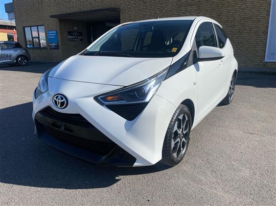 Toyota Aygo 1,0 VVT-I X-play + Go-pakke + Connect 72HK 5d