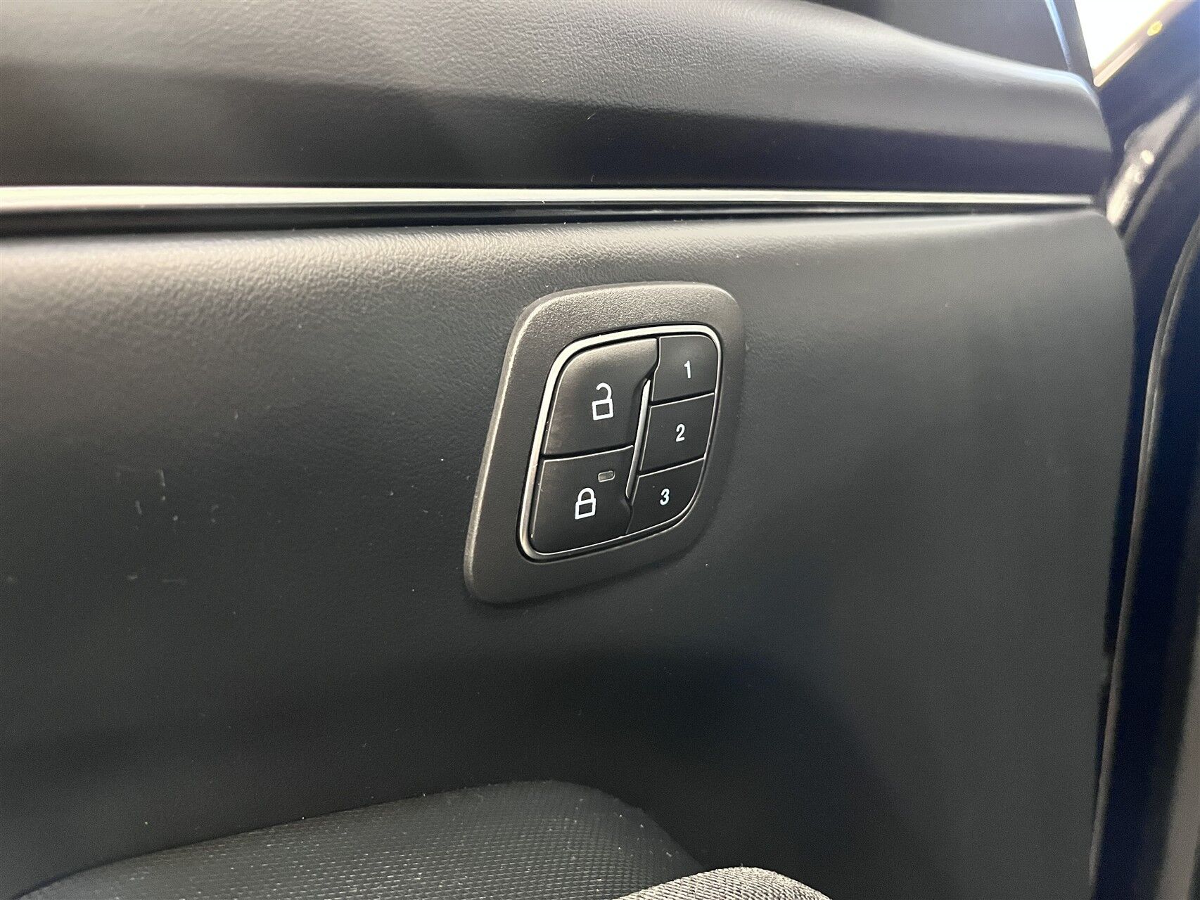 Billede af Ford Mustang Mach-E EL UR Premium 294HK 5d Aut.