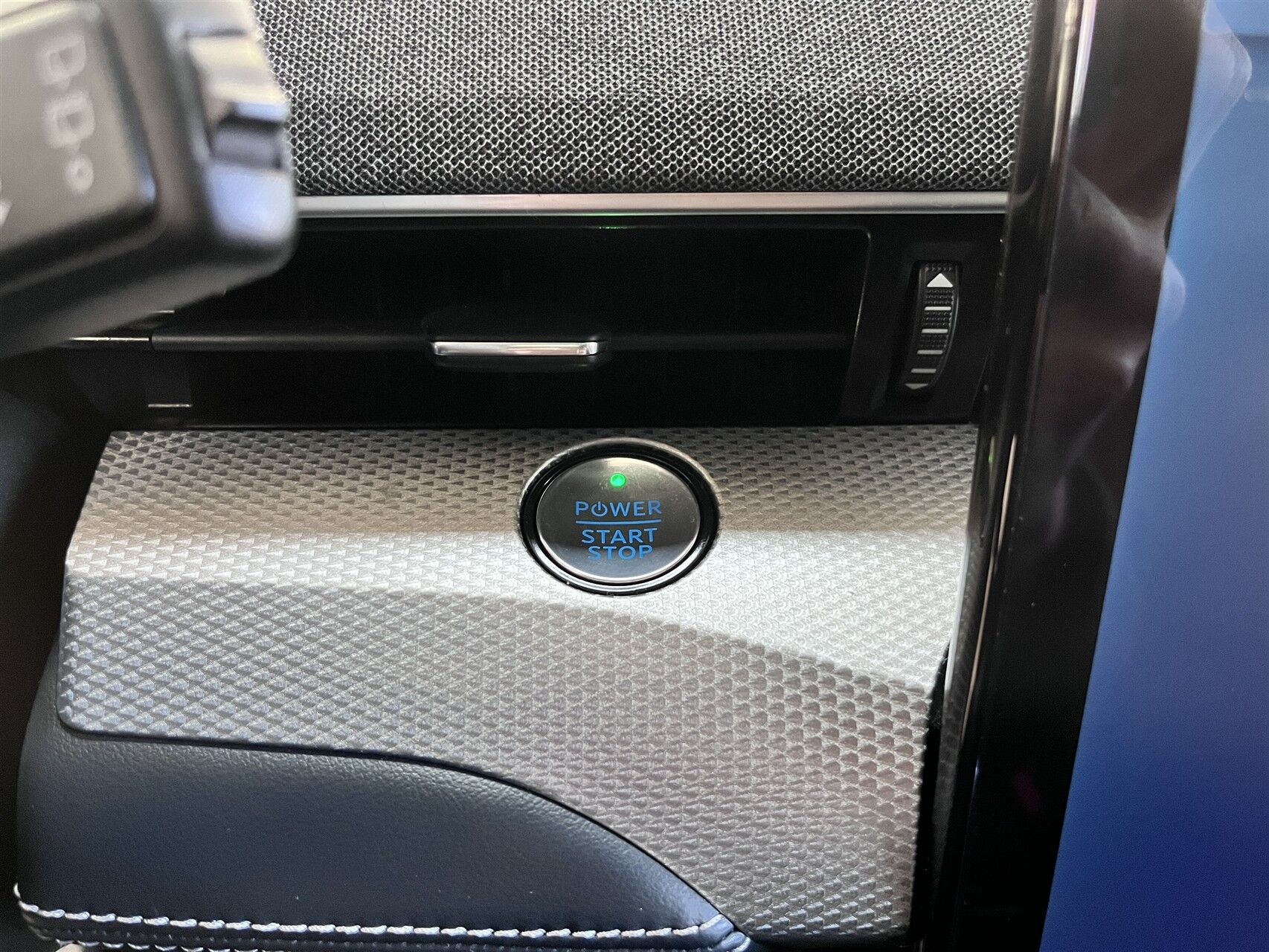 Billede af Ford Mustang Mach-E EL UR Premium 294HK 5d Aut.