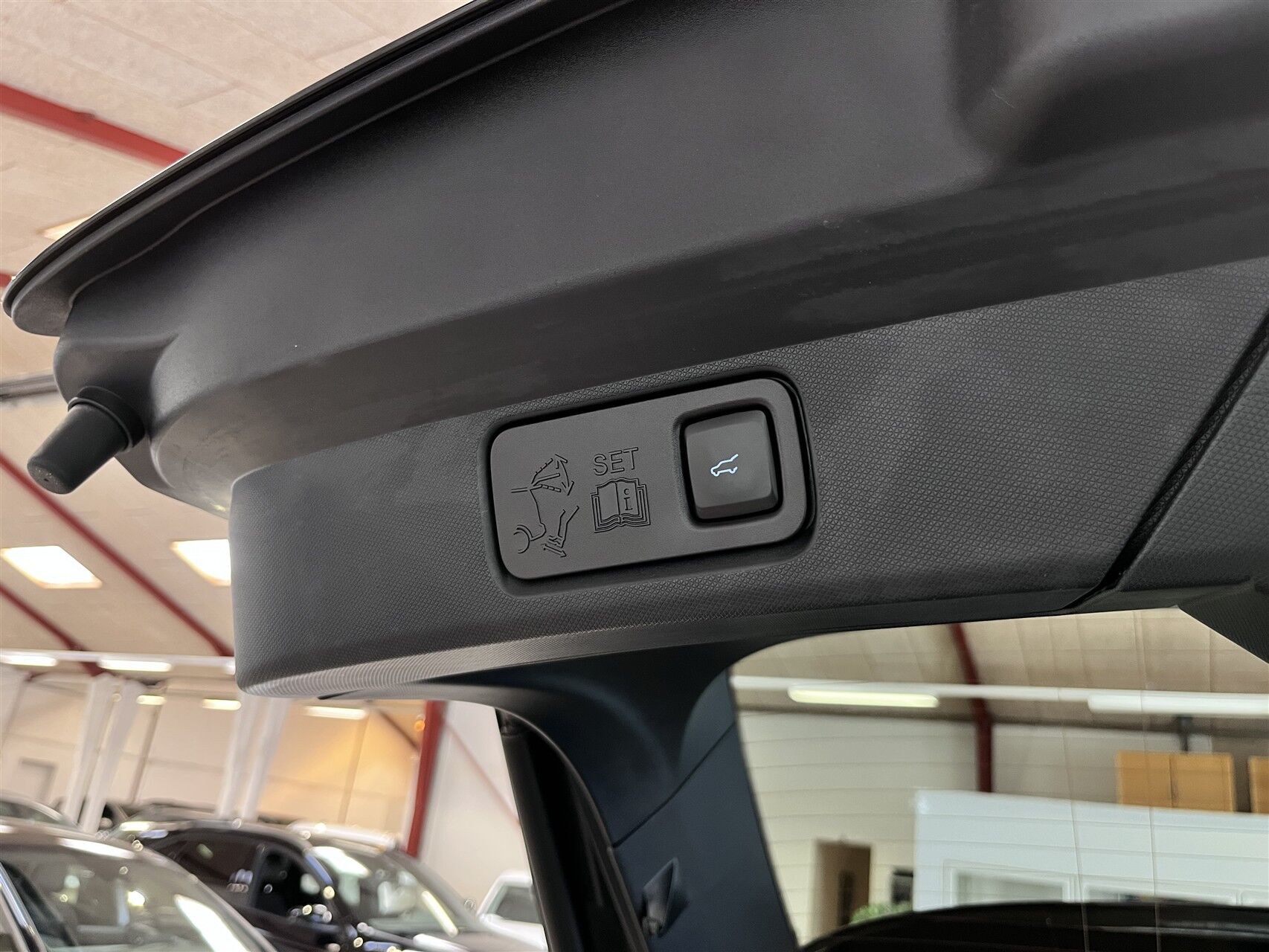 Billede af Ford Mustang Mach-E EL UR Premium 294HK 5d Aut.