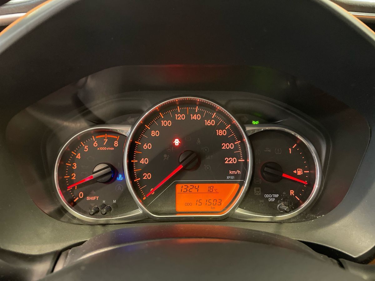 Billede af Toyota Yaris 1,3 VVT-I Lounge Edition 100HK 5d 6g