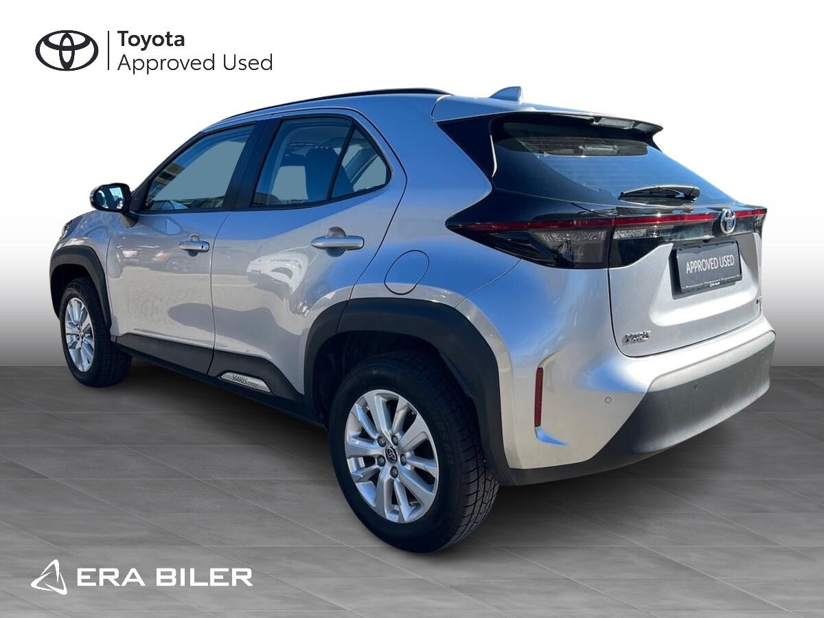 Billede af Toyota Yaris Cross 1,5 Hybrid Active Technology Plus 116HK 5d Trinl. Gear