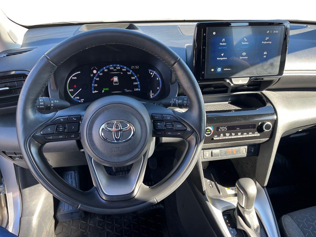 Billede af Toyota Yaris Cross 1,5 Hybrid Active Technology Plus 116HK 5d Trinl. Gear