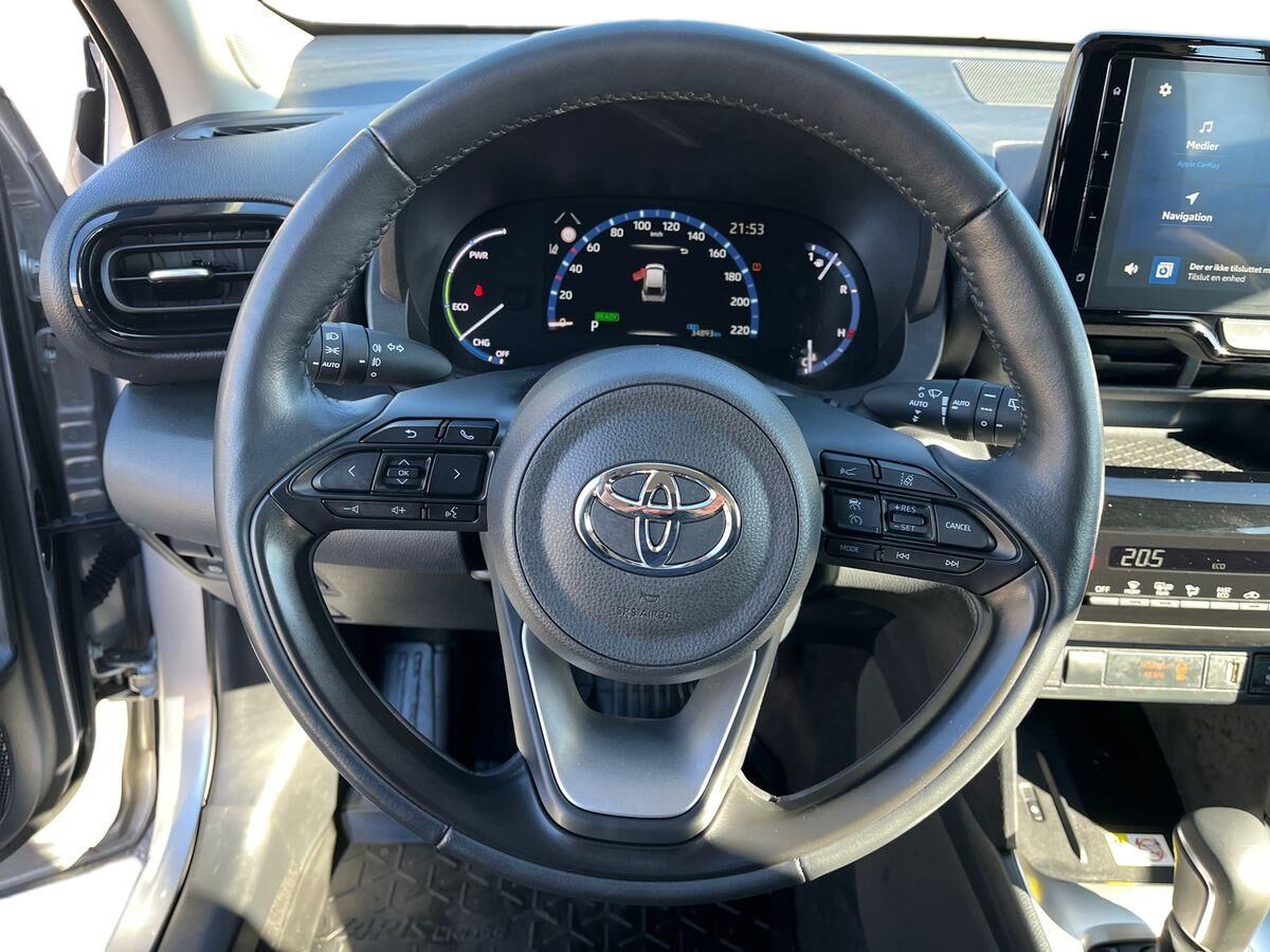 Billede af Toyota Yaris Cross 1,5 Hybrid Active Technology Plus 116HK 5d Trinl. Gear