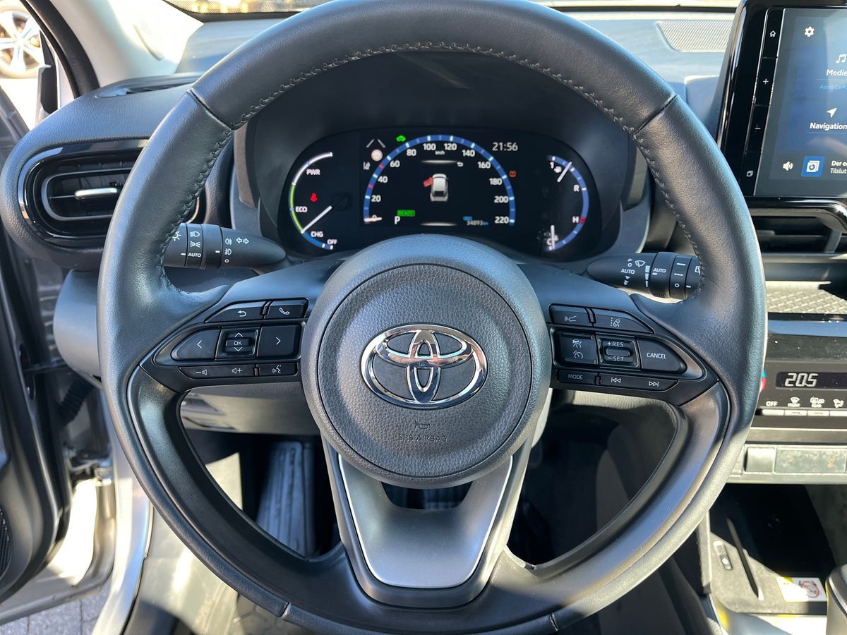 Billede af Toyota Yaris Cross 1,5 Hybrid Active Technology Plus 116HK 5d Trinl. Gear