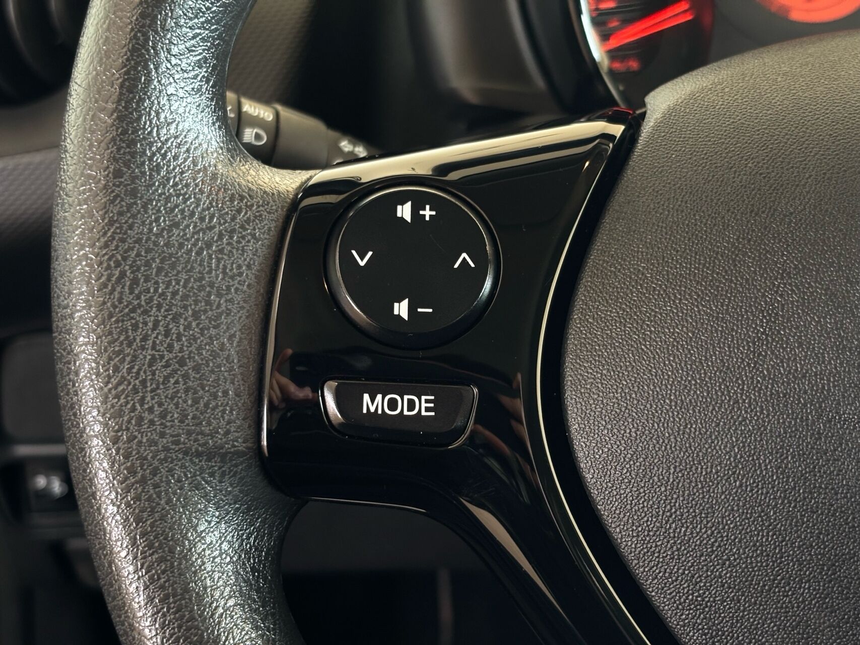 Billede af Citroën C1 1,0 VTi Sportline 72HK 5d