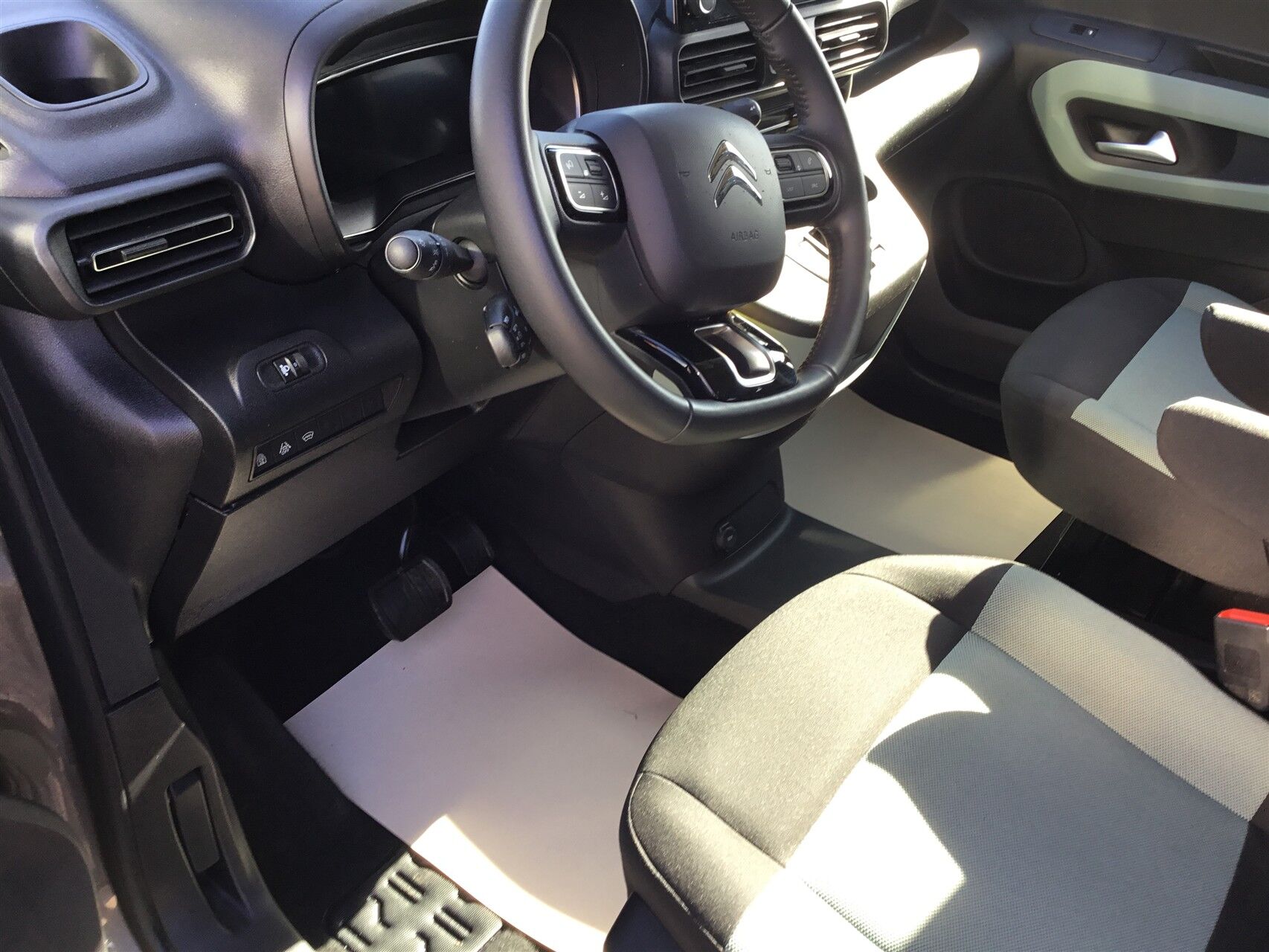 Billede af Citroën e-Berlingo EL Comfort 136HK Aut.