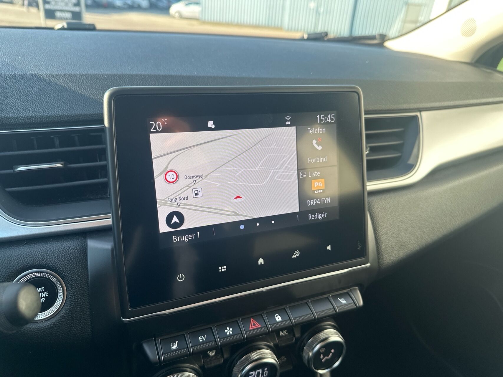 Billede af Renault Captur 1,6 E-TECH  Plugin-hybrid Intens 160HK 5d Aut.