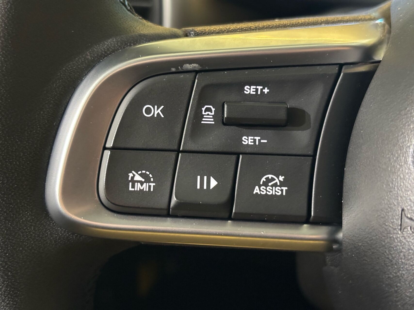 Billede af Jeep Avenger EL Summit 156HK 5d Aut.