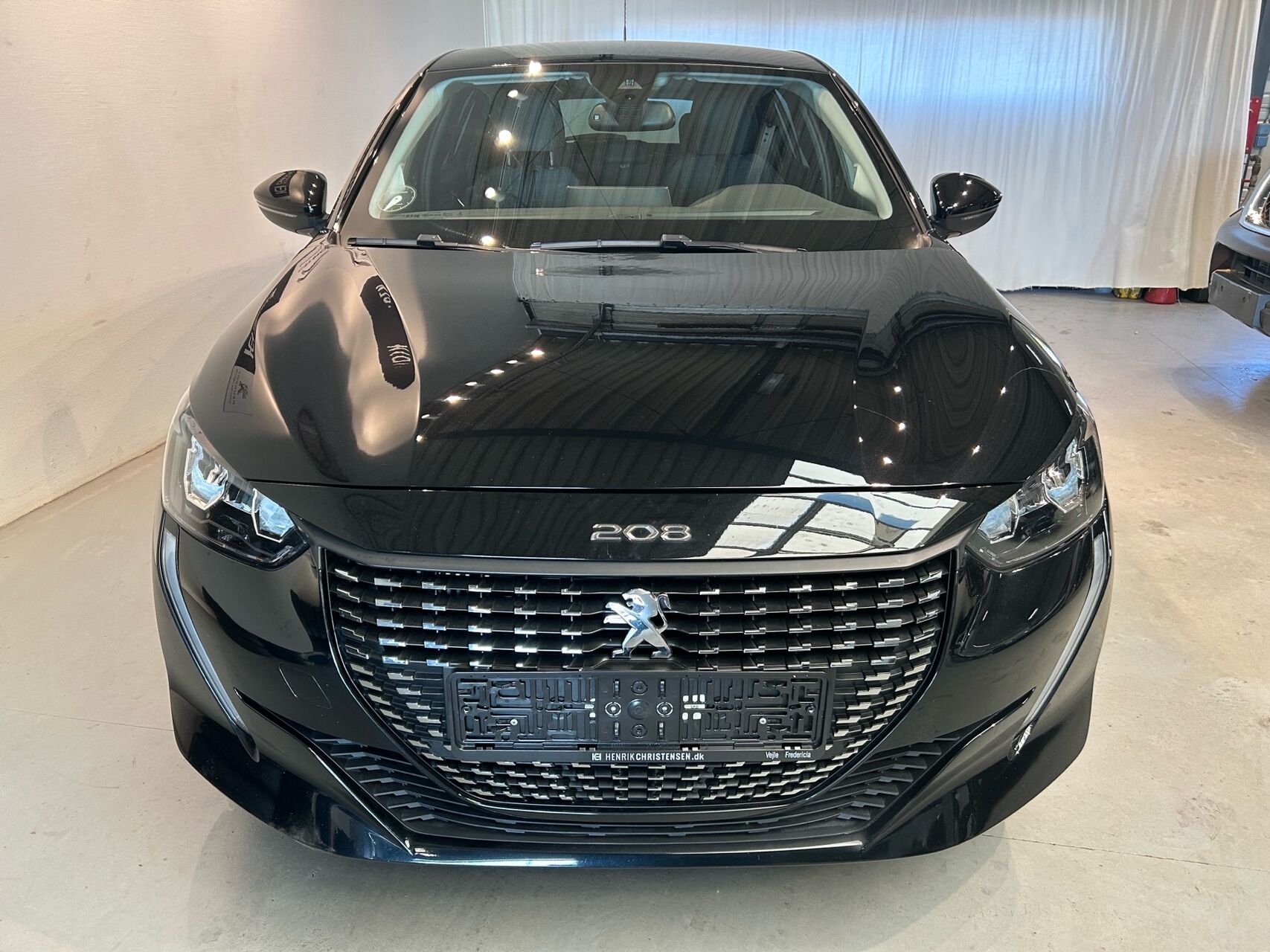 Billede af Peugeot 208 1,2 PureTech Allure EAT8 100HK 5d 8g Aut.