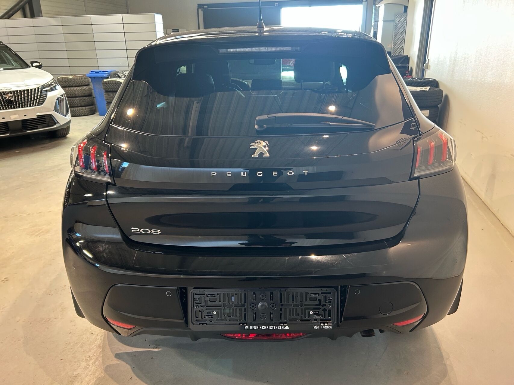 Billede af Peugeot 208 1,2 PureTech Allure EAT8 100HK 5d 8g Aut.