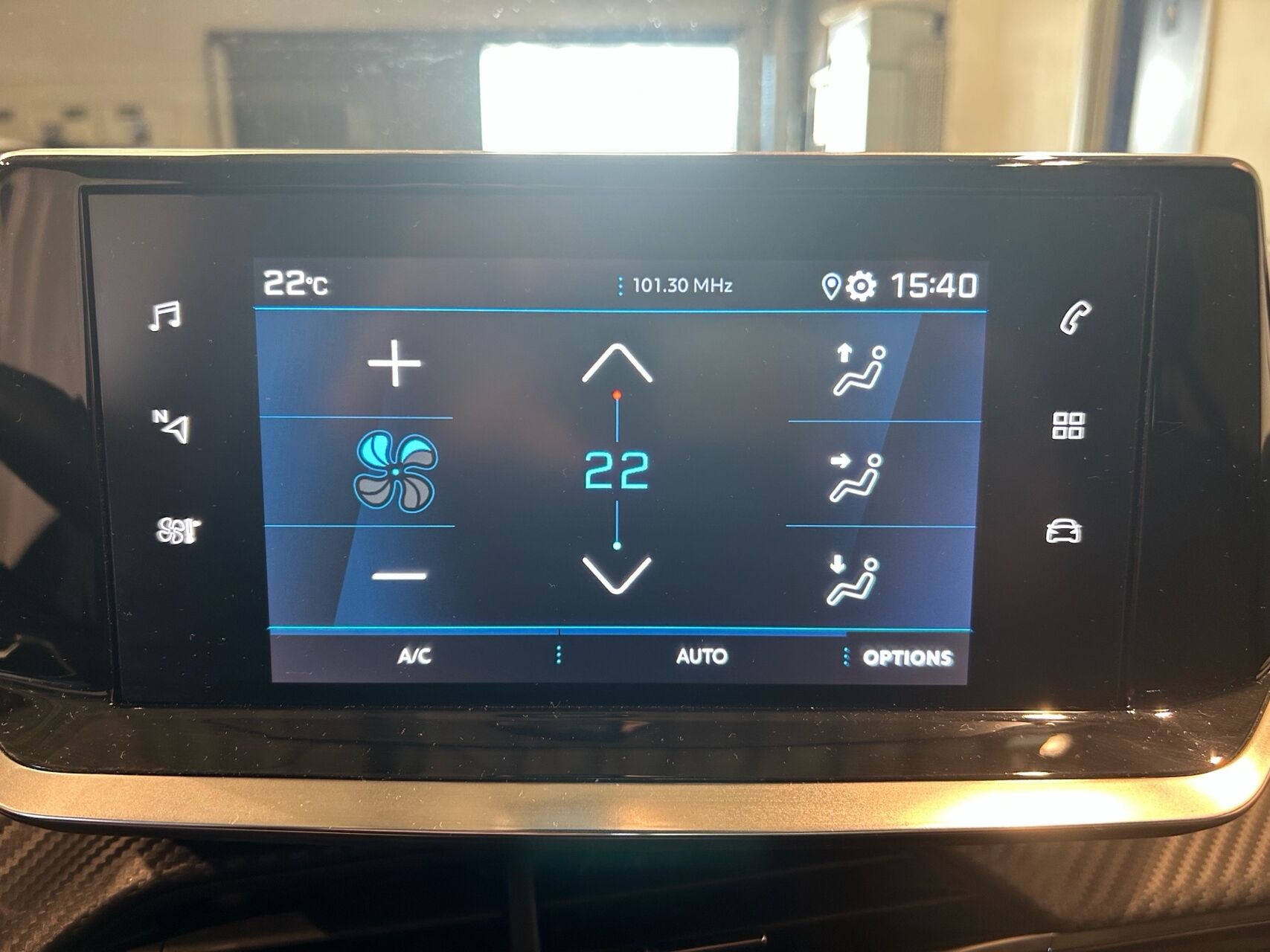 Billede af Peugeot 208 1,2 PureTech Allure EAT8 100HK 5d 8g Aut.