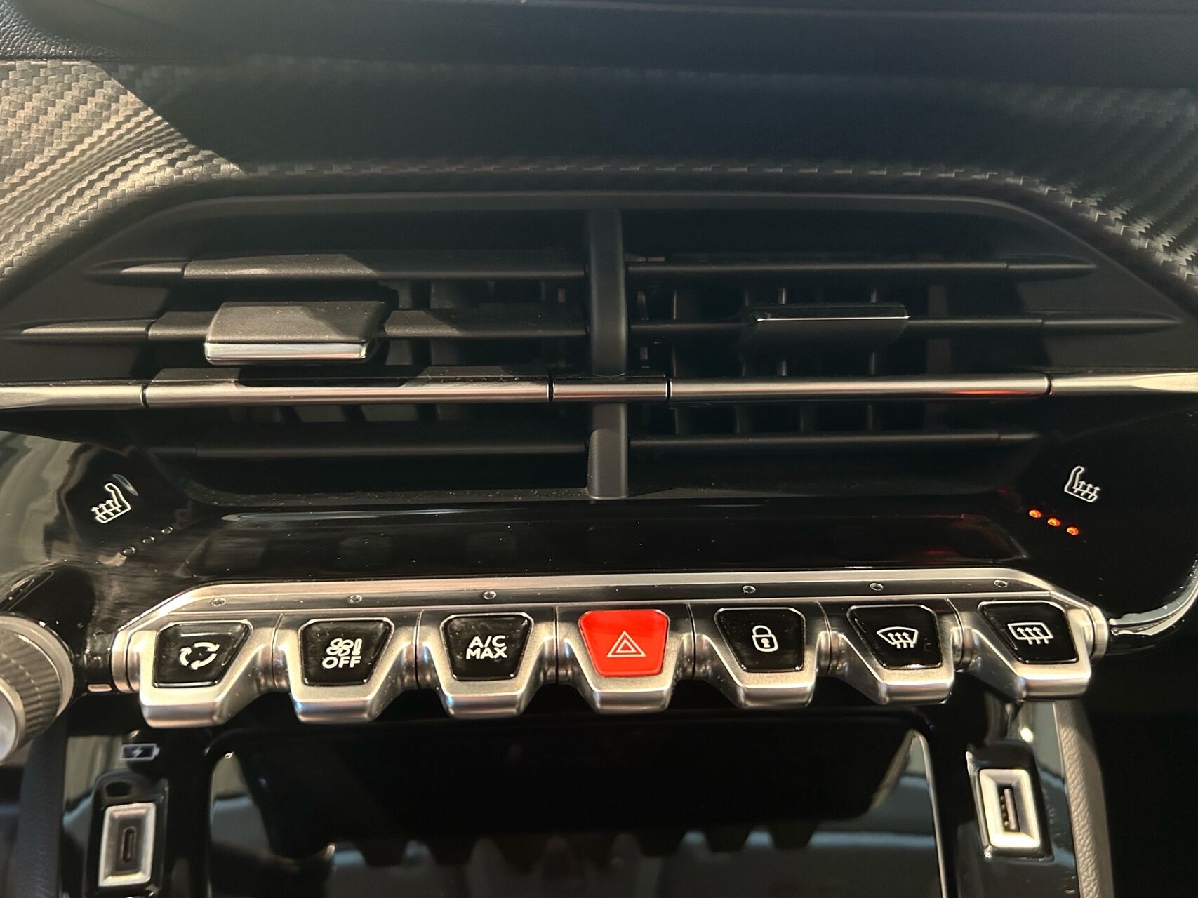 Billede af Peugeot 208 1,2 PureTech Allure EAT8 100HK 5d 8g Aut.