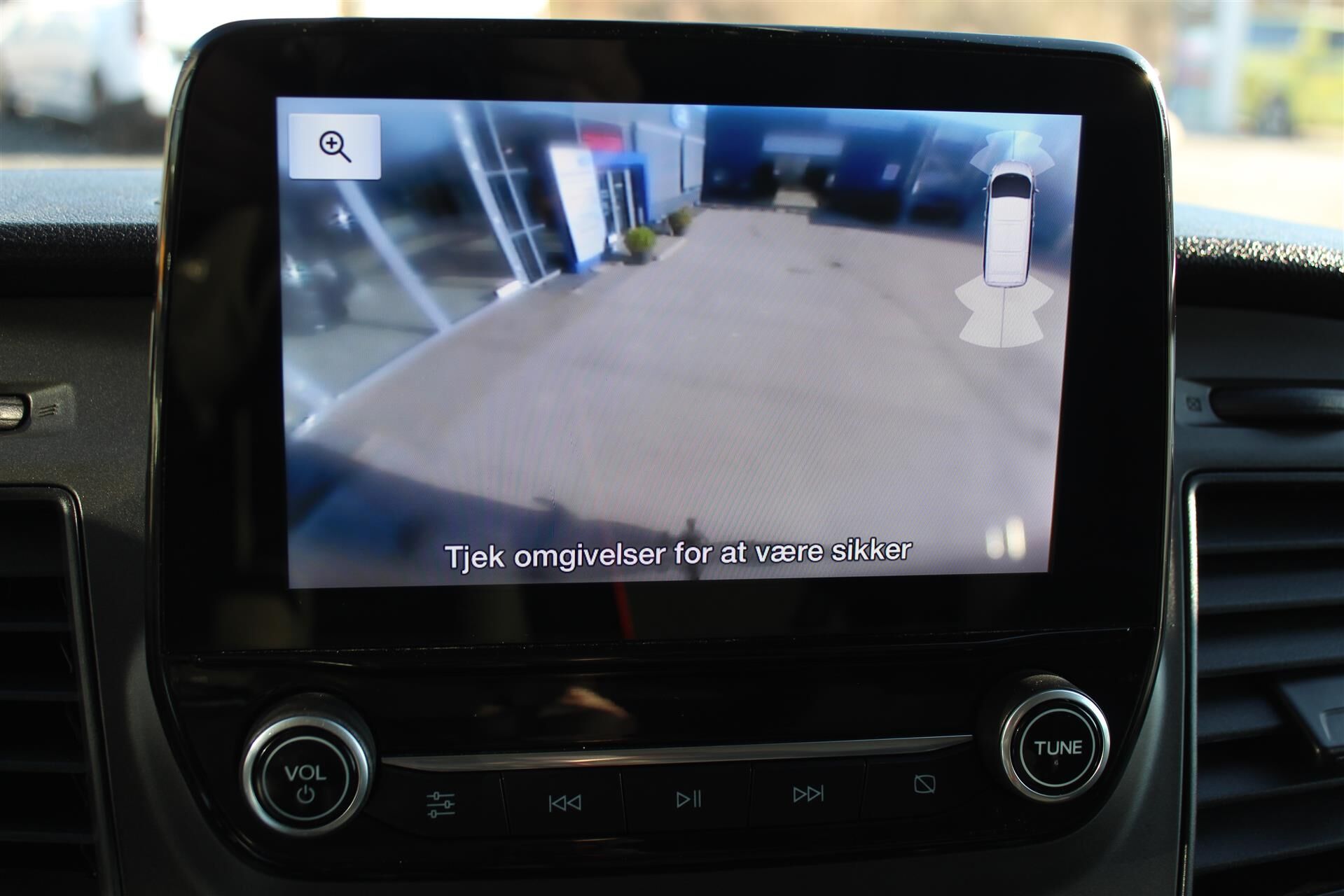 Billede af Ford Transit 350 L3H2 2,0 TDCi Trend 185HK Van 6g Aut.