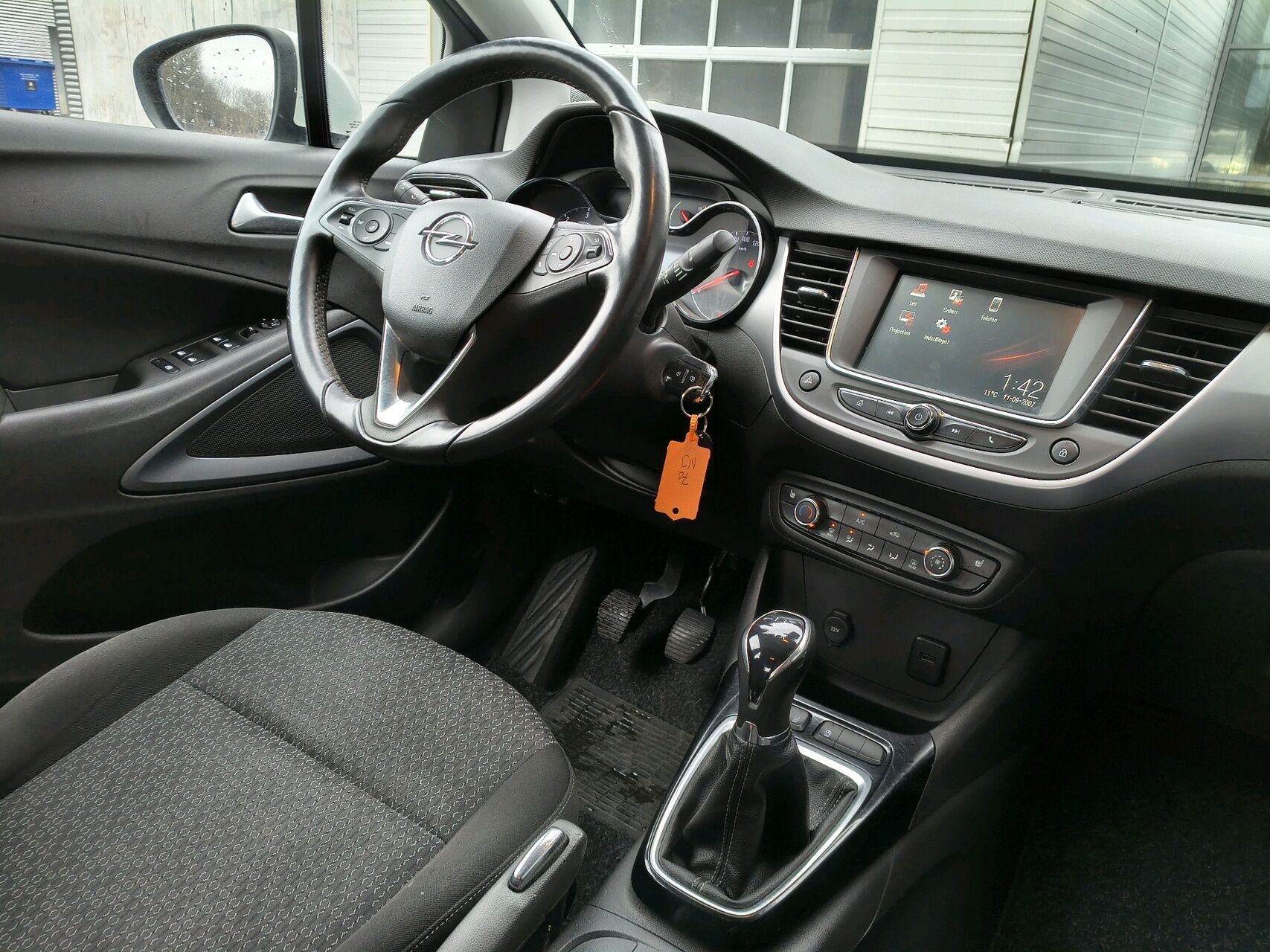 Billede af Opel Crossland X 1,6 CDTI Enjoy Start/Stop 99HK 5d