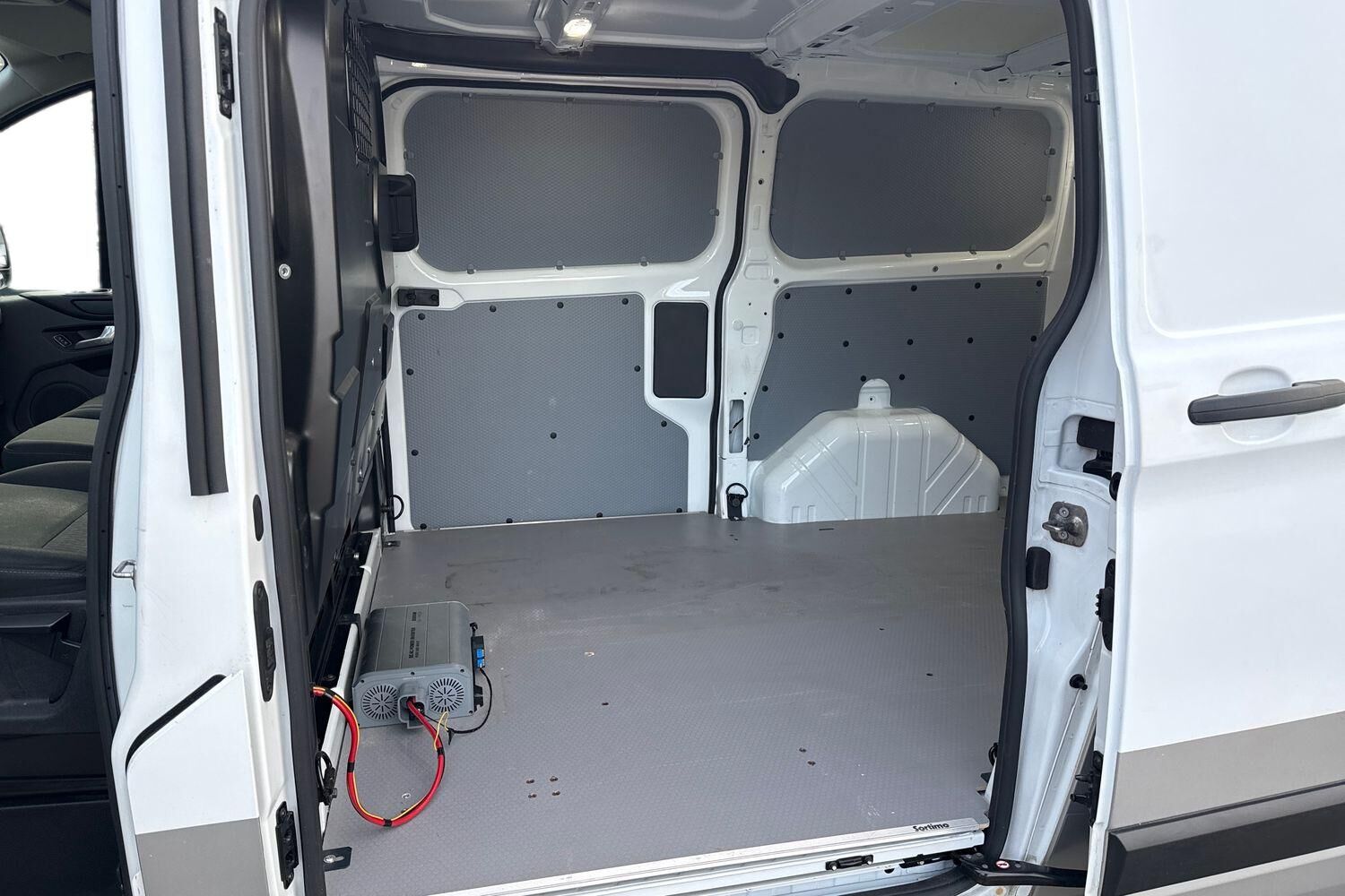 Billede af Ford Transit Custom 300 L1H1 2,0 TDCi Trend 130HK Van 6g Aut.