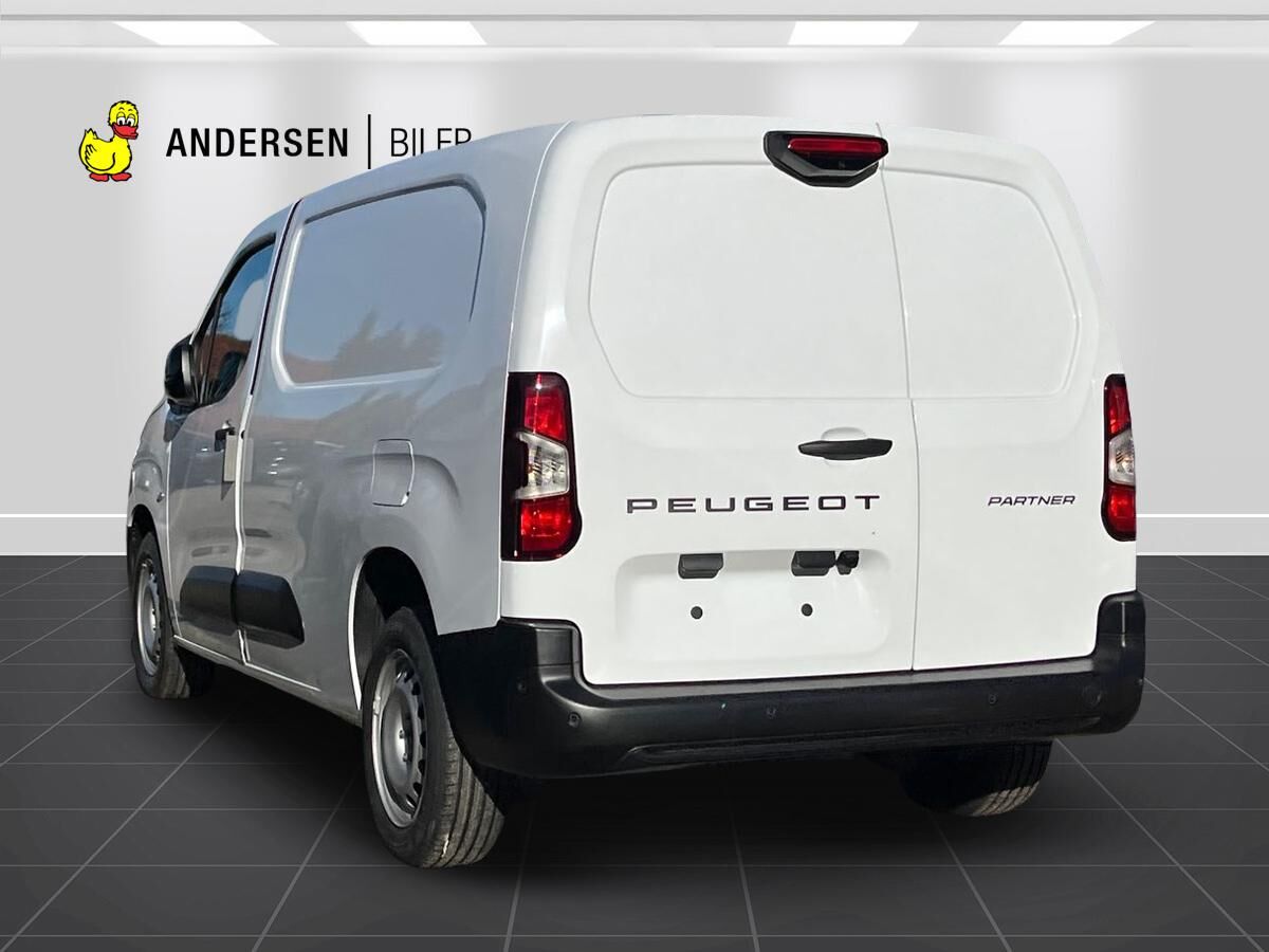 Billede af Peugeot Partner L2 V2 1,5 BlueHDi Plus EAT8 130HK Van 8g Aut.