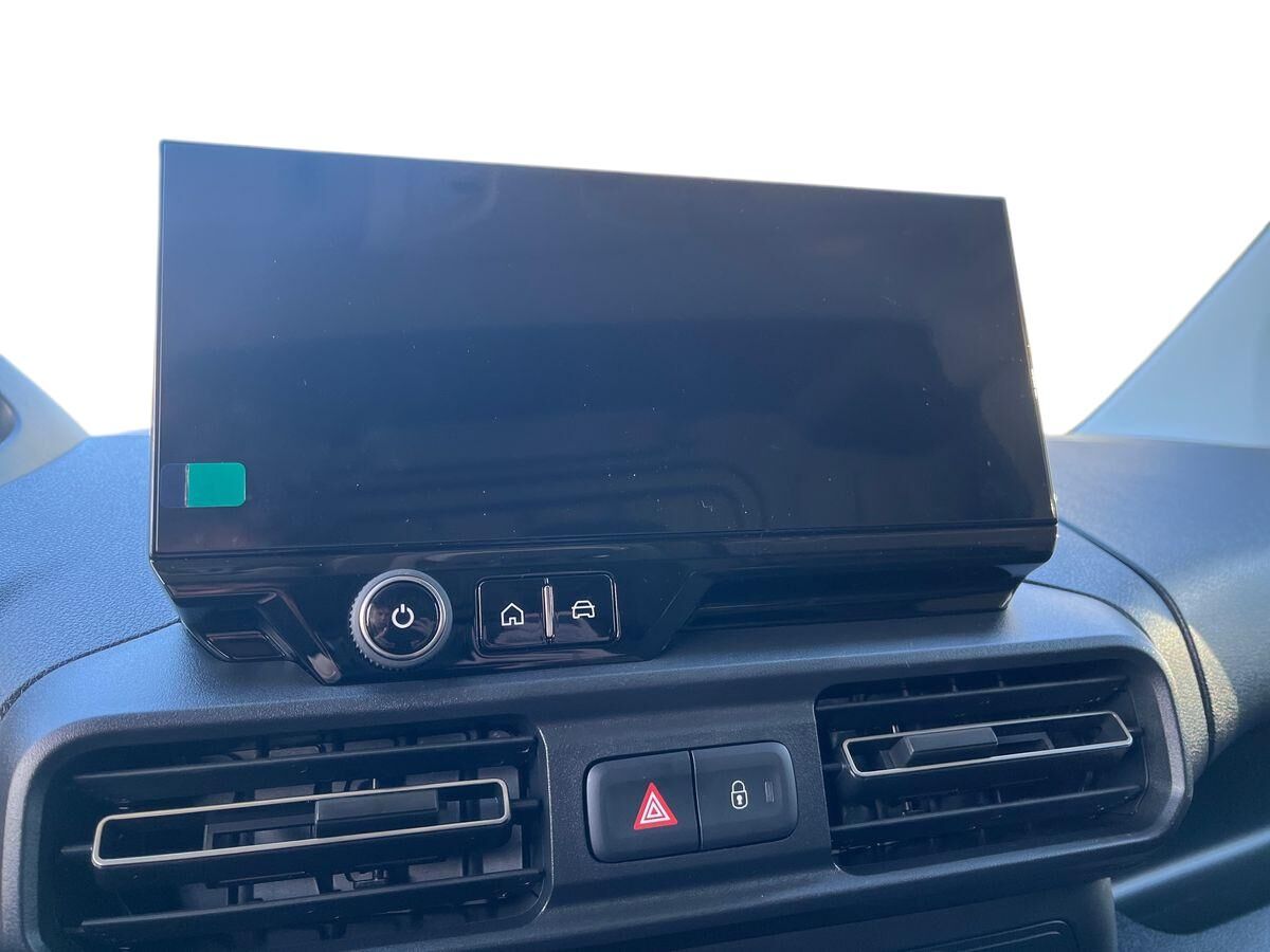 Billede af Peugeot Partner L2 V2 1,5 BlueHDi Plus EAT8 130HK Van 8g Aut.