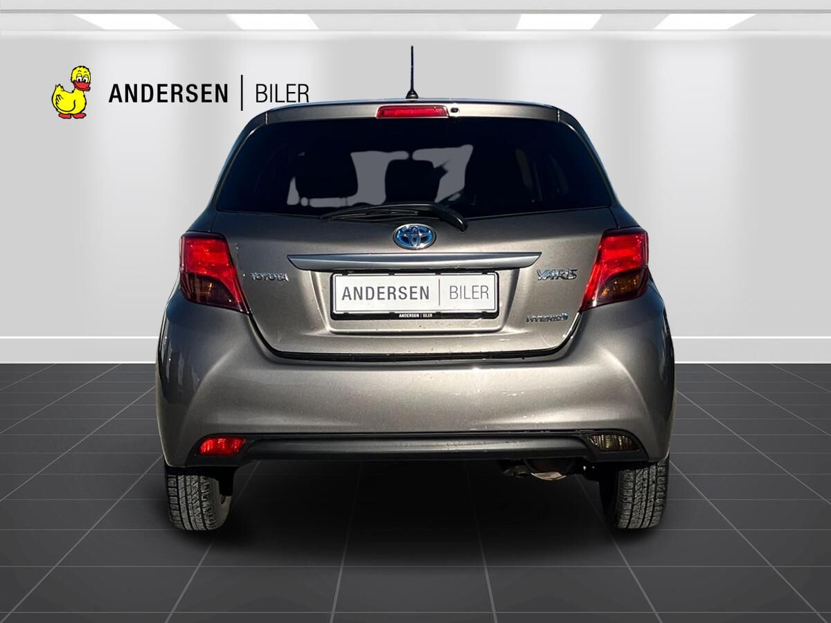 Billede af Toyota Yaris 1,5 Hybrid H2 Premium E-CVT 100HK 5d Trinl. Gear