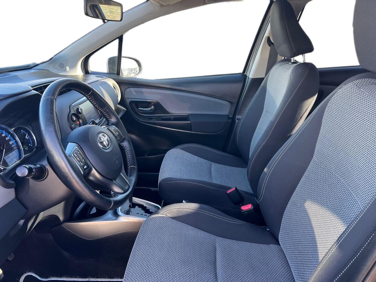 Billede af Toyota Yaris 1,5 Hybrid H2 Premium E-CVT 100HK 5d Trinl. Gear