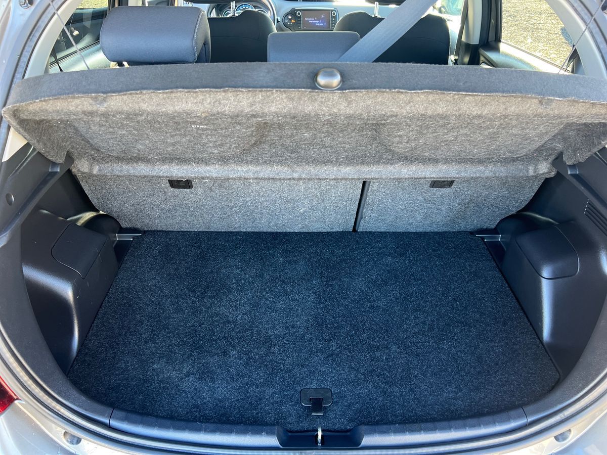 Billede af Toyota Yaris 1,5 Hybrid H2 Premium E-CVT 100HK 5d Trinl. Gear