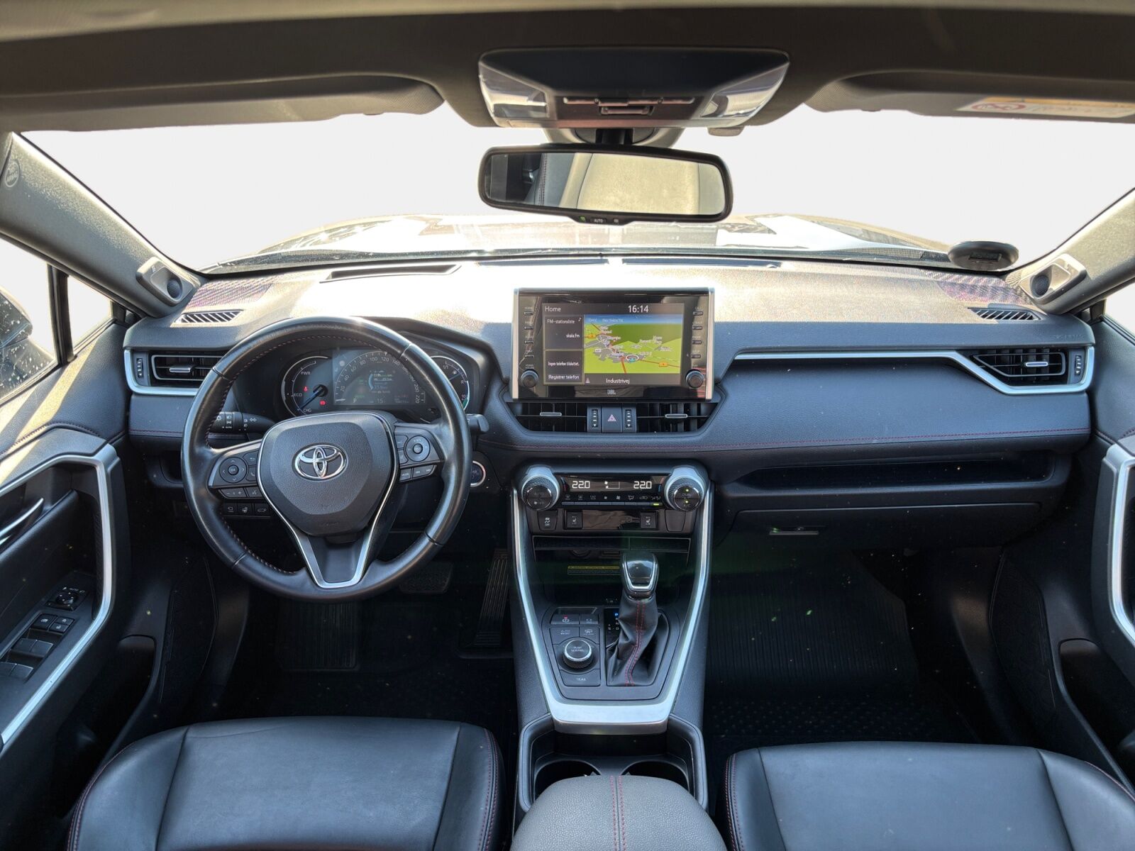 Billede af Toyota RAV4 Plug-in 2,5 Plugin-hybrid H3 Premium AWD 306HK 5d 6g Aut.