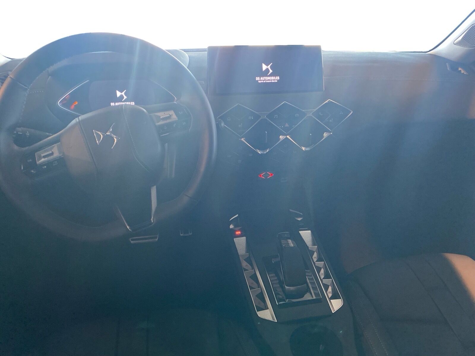 Billede af DS DS3 Crossback E-Tense Opera 156HK 5d Aut.