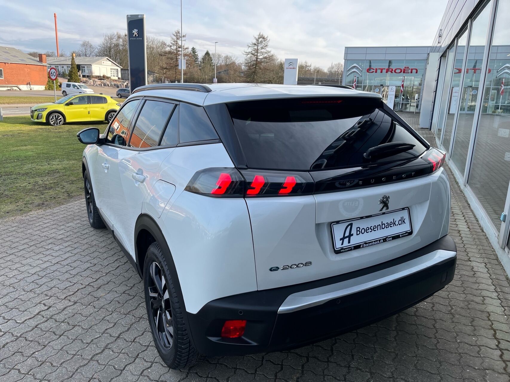 Billede af Peugeot e-2008 EL Allure Pack 136HK 5d Aut.