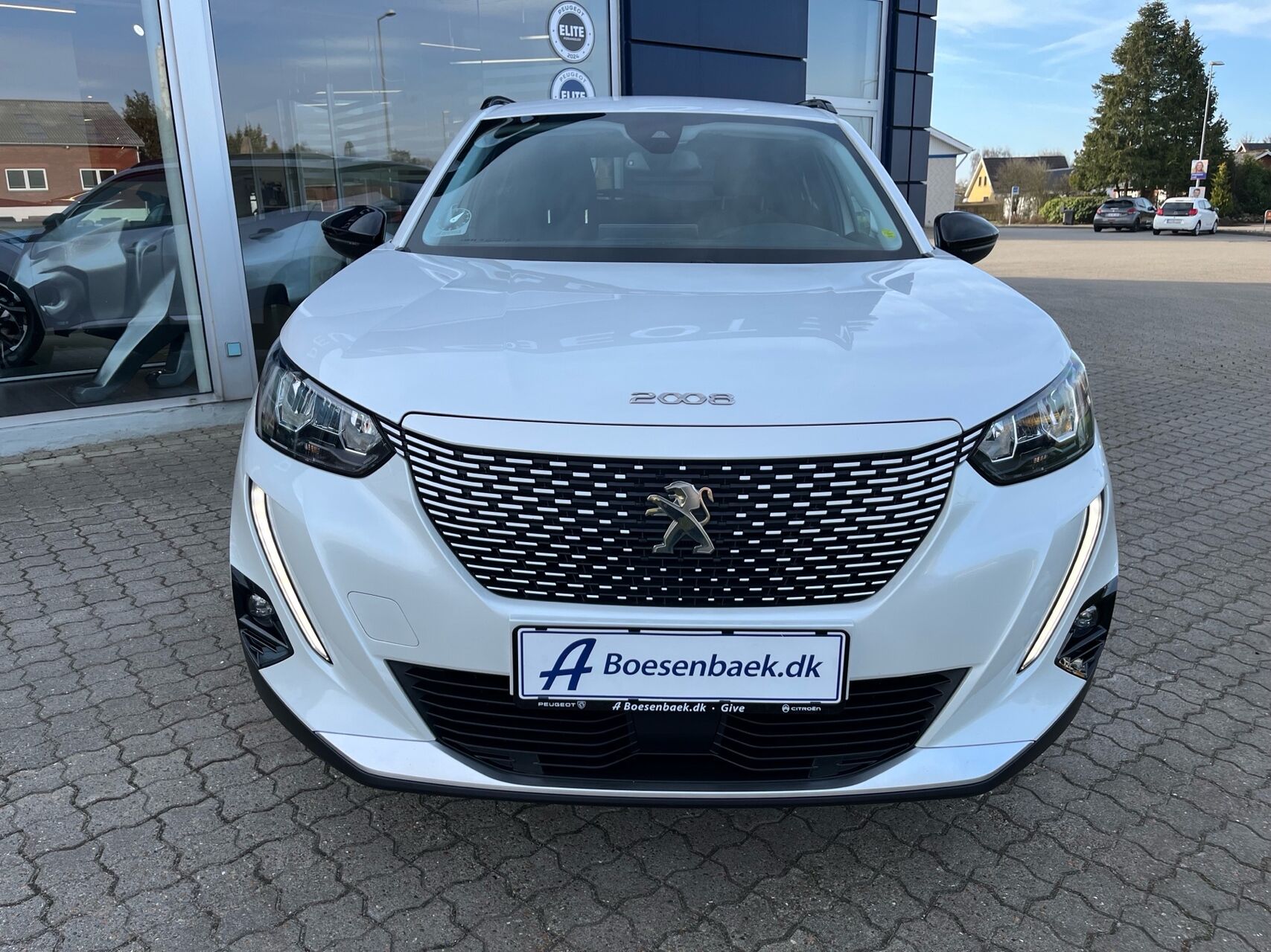 Billede af Peugeot e-2008 EL Allure Pack 136HK 5d Aut.