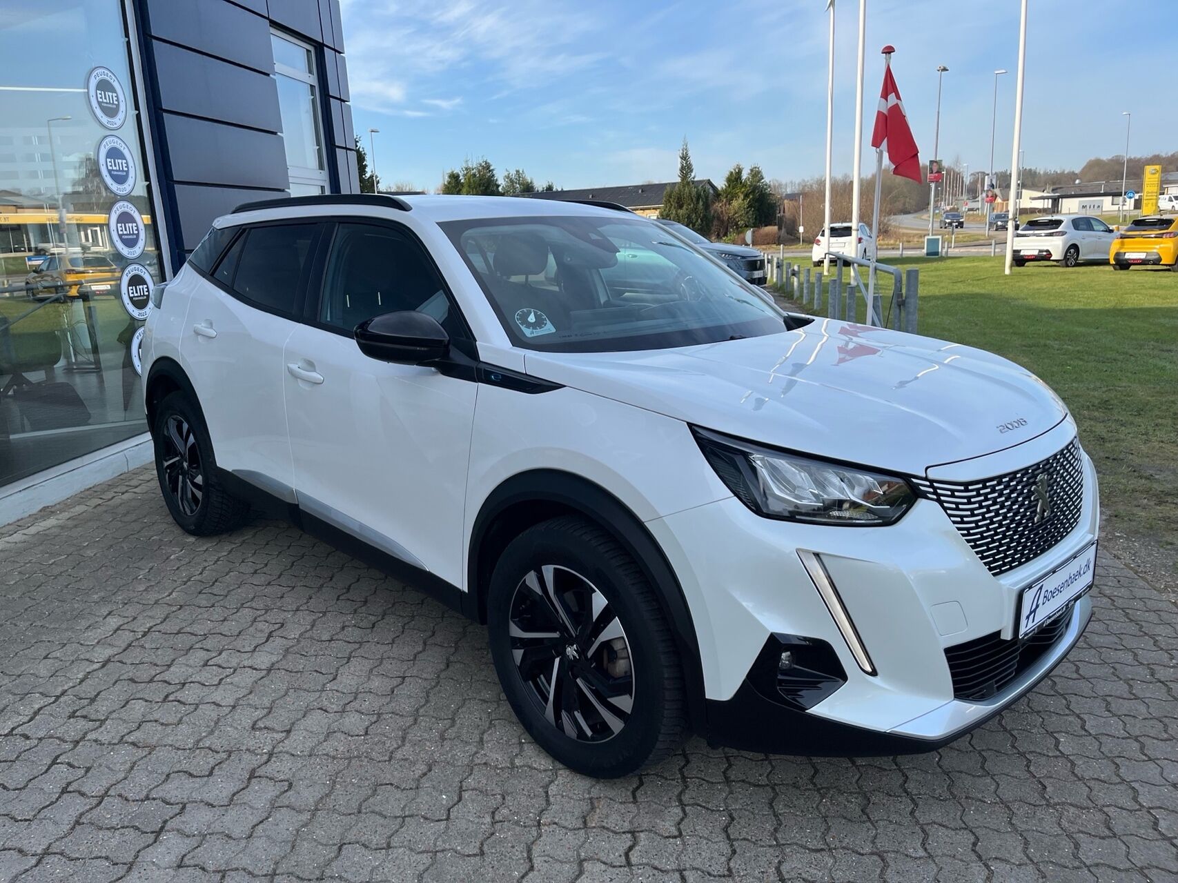 Billede af Peugeot e-2008 EL Allure Pack 136HK 5d Aut.