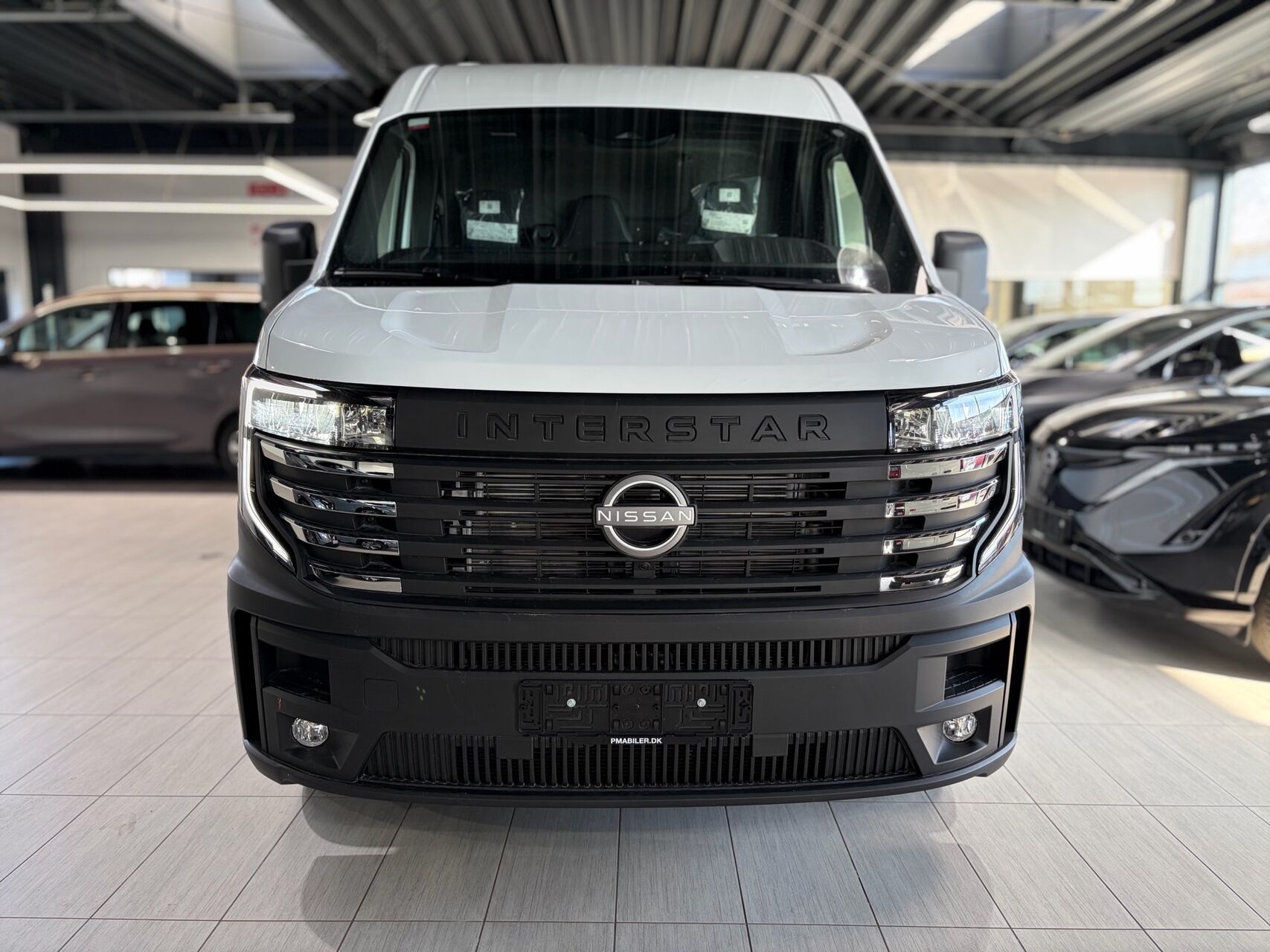 Billede af Nissan Interstar L2H2 2,0 DCi N-Connecta 150HK Van 9g Aut.