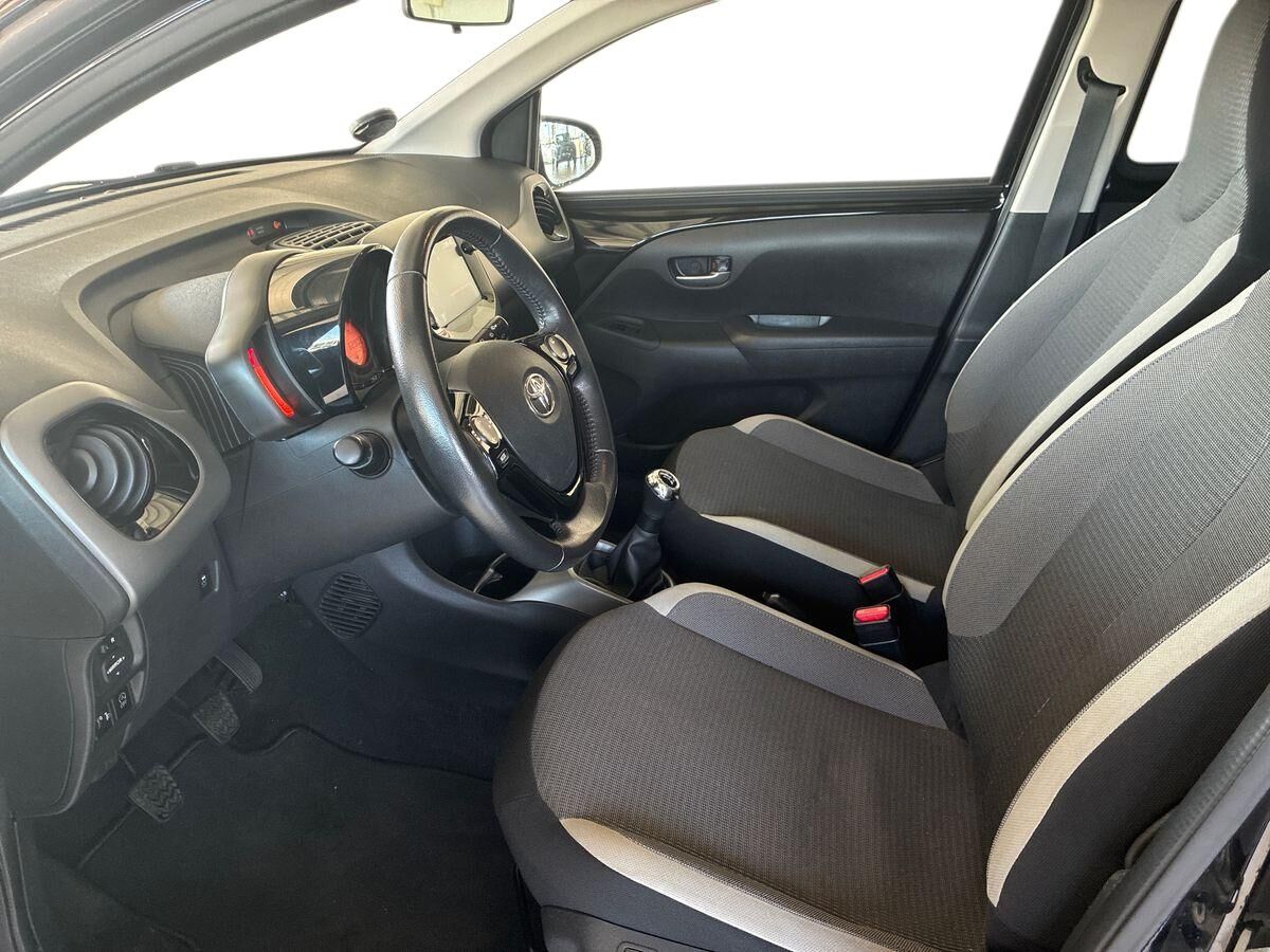 Billede af Toyota Aygo 1,0 VVT-I X-Press 72HK 5d