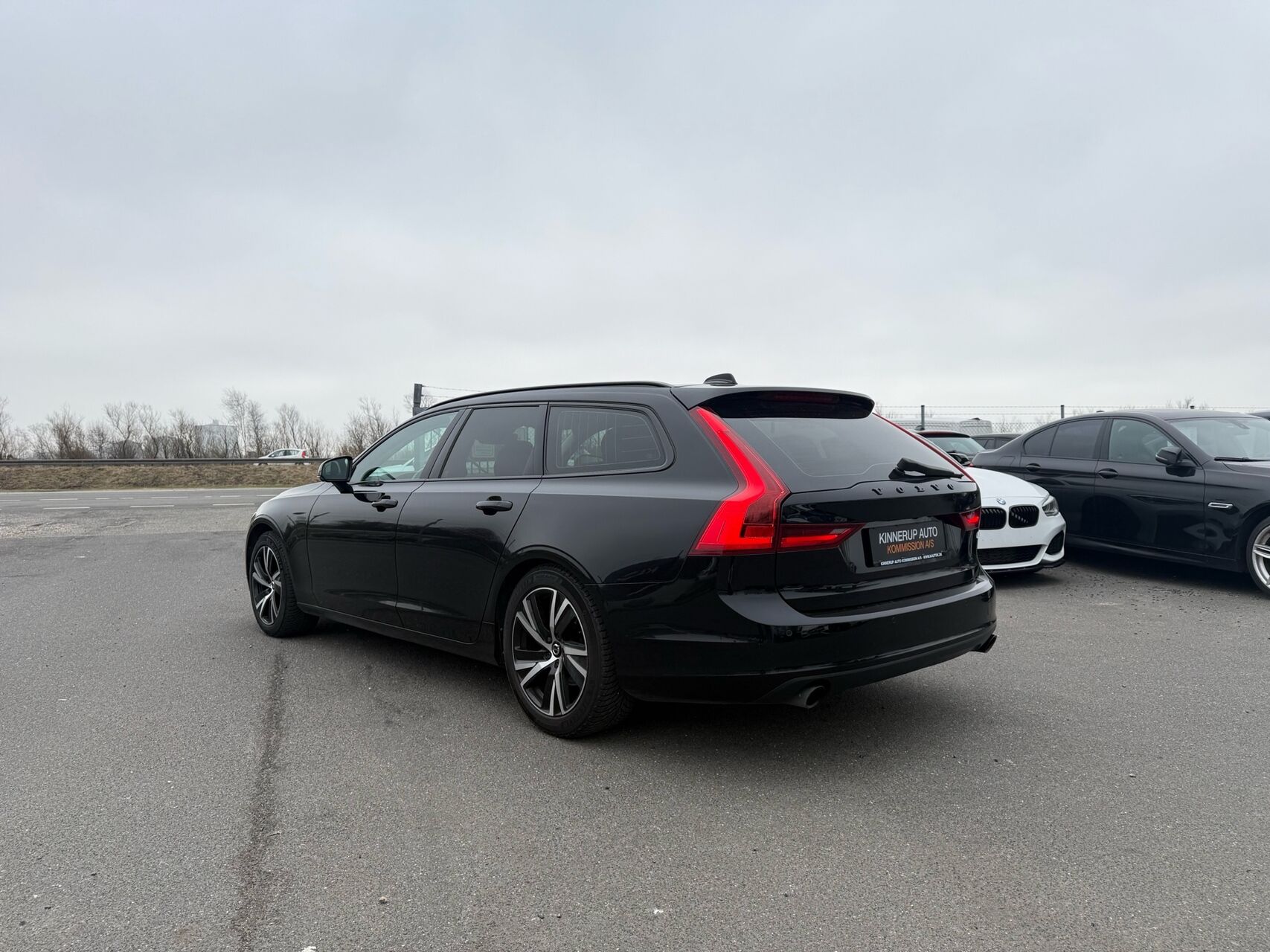 Billede af Volvo V90 2,0 D4 Momentum 190HK Stc 8g Aut.
