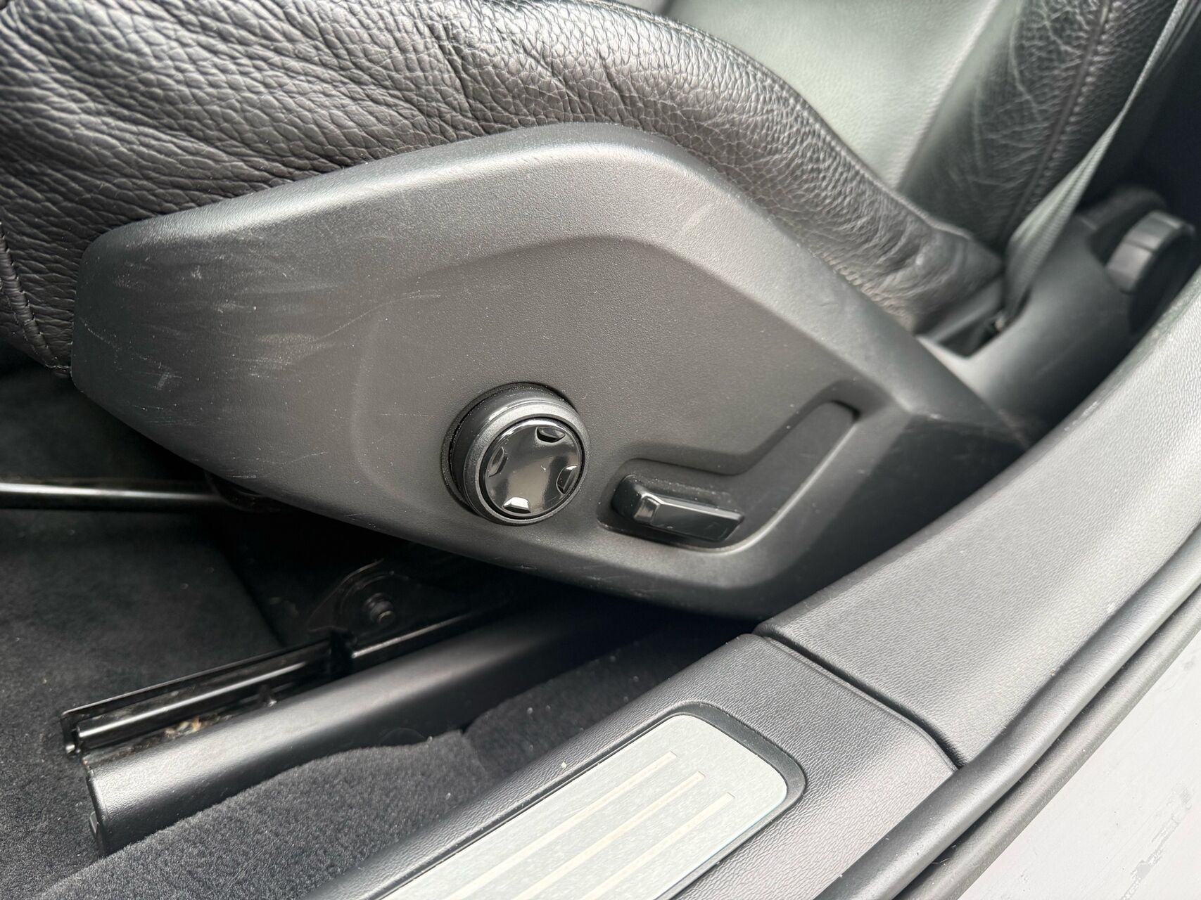 Billede af Volvo V90 2,0 D4 Momentum 190HK Stc 8g Aut.